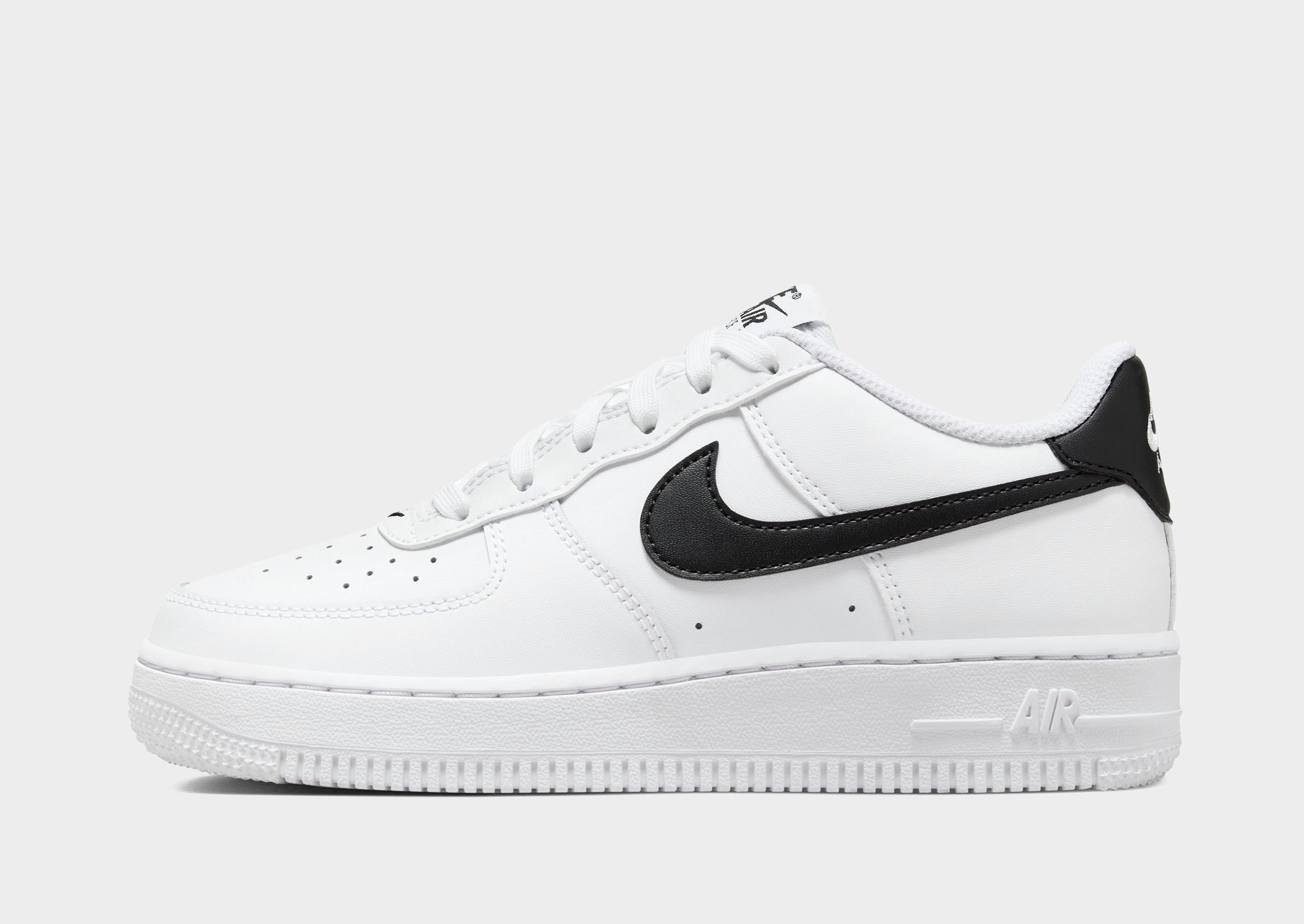 White Nike Air Force 1 Junior | JD Sports Malaysia