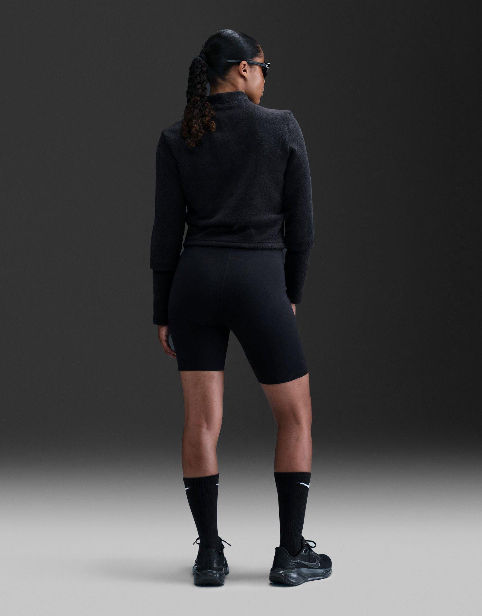 Nike WOMEN'S SLIM