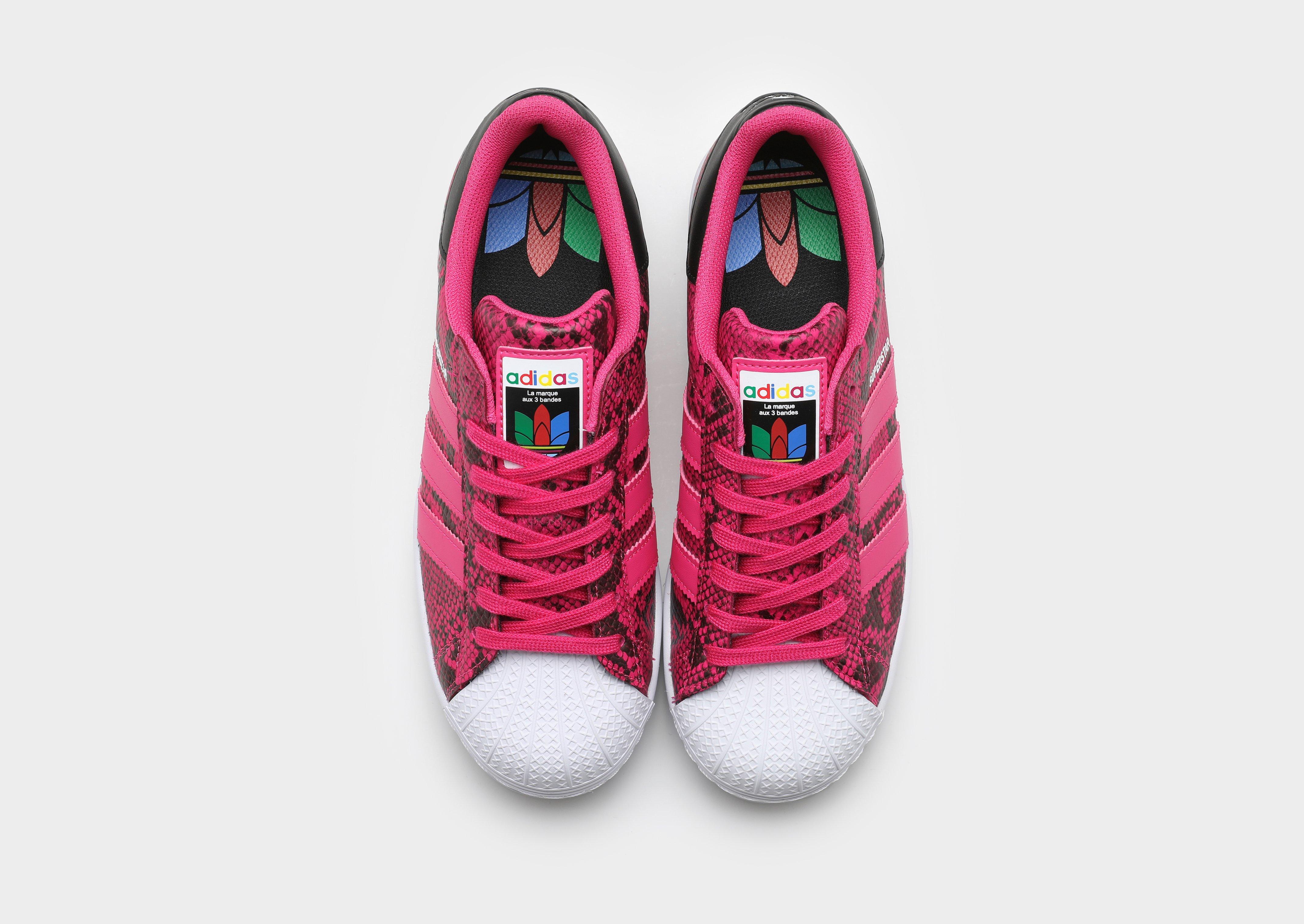 womens pink superstars