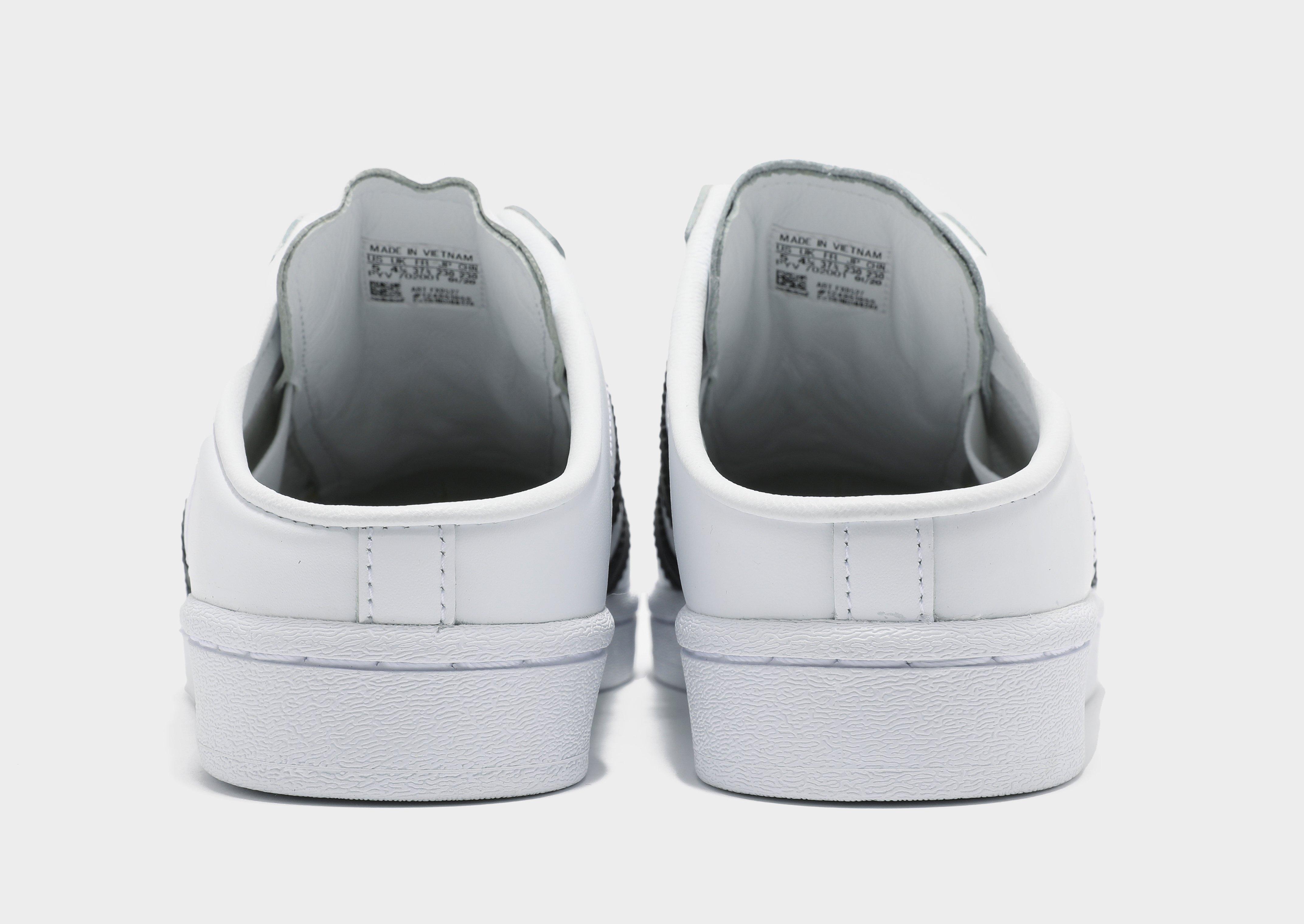 original superstar slip on or