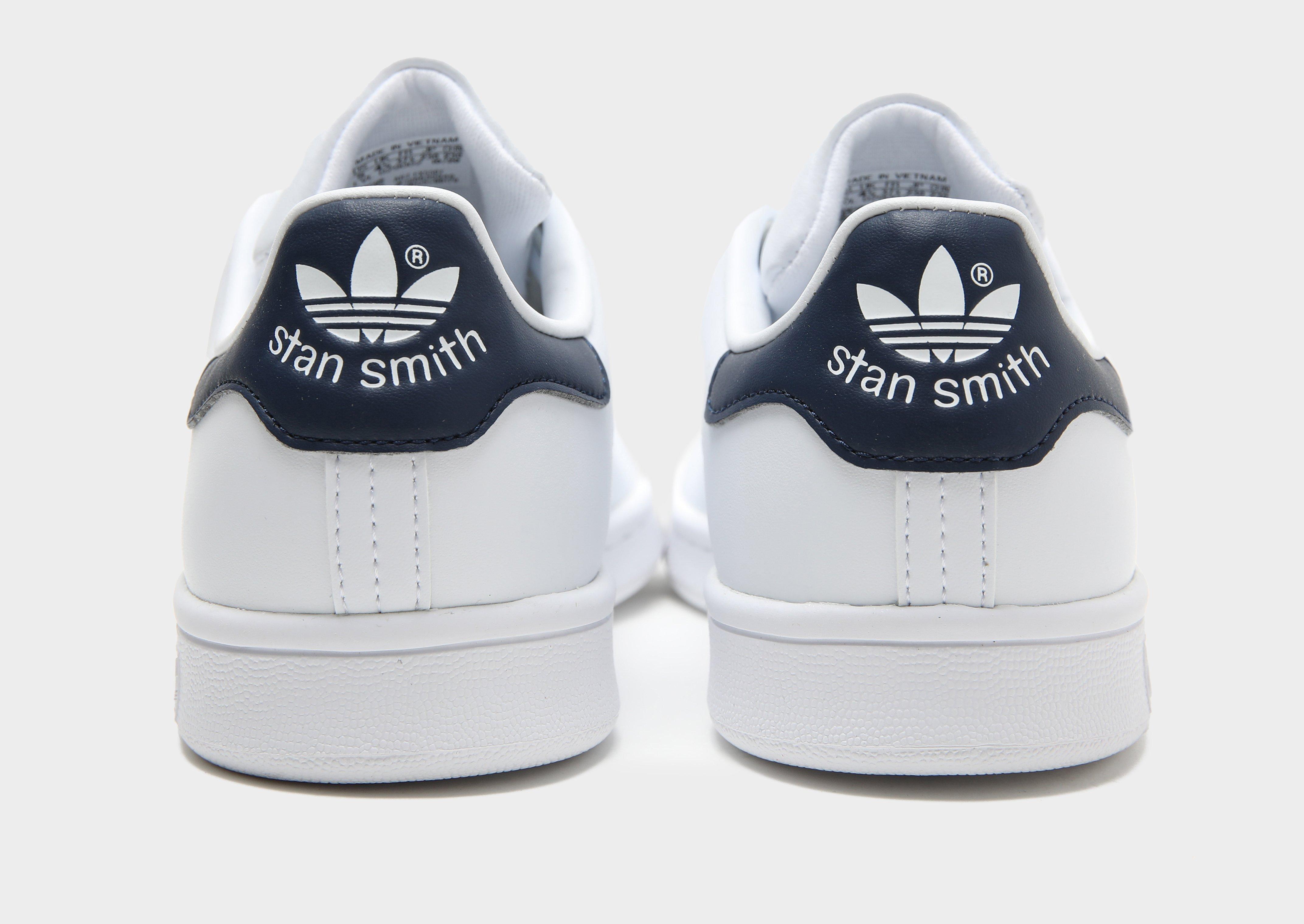 White adidas shoes hot sale stan smith