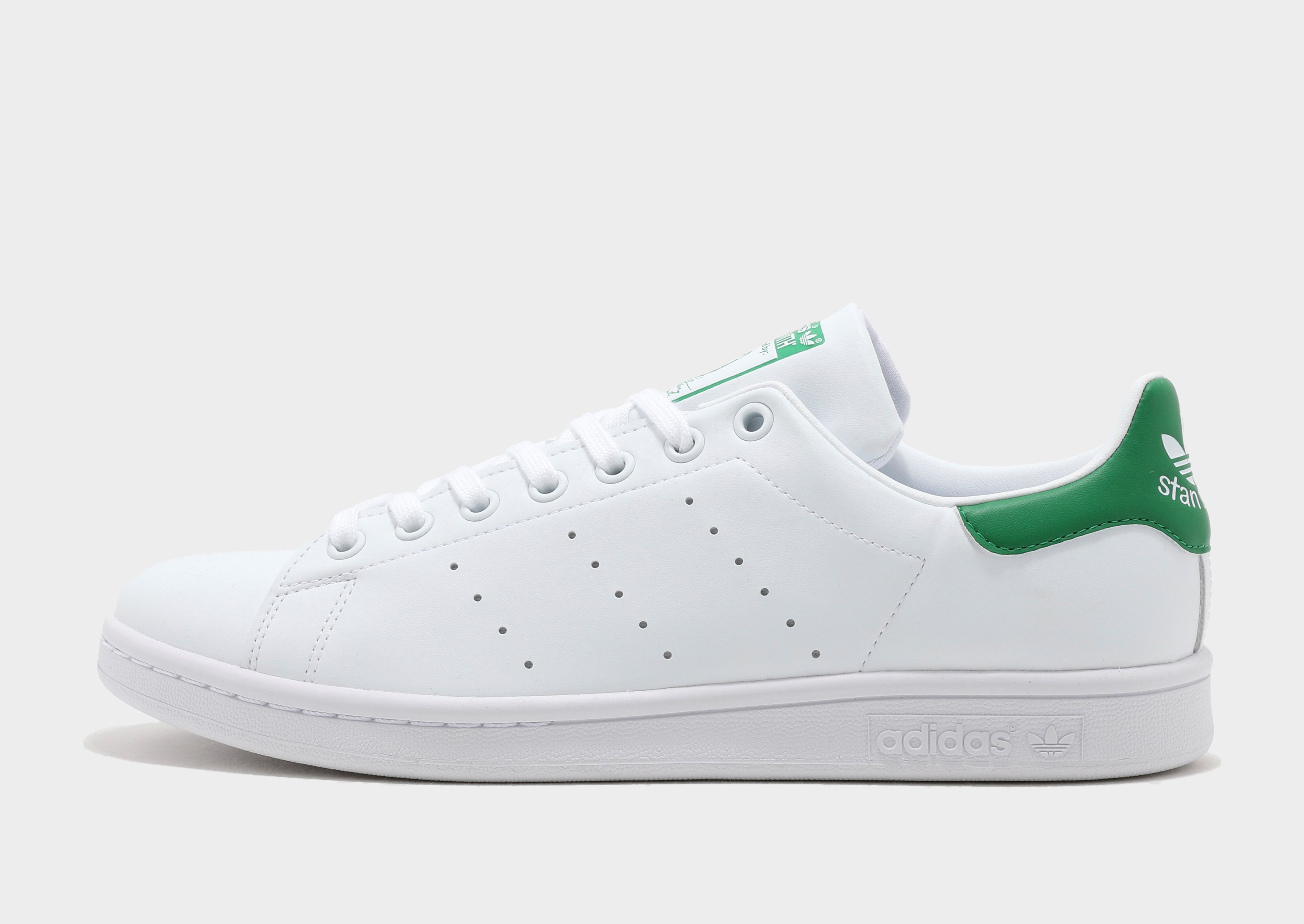 White adidas Originals Stan Smith | JD Sports Malaysia