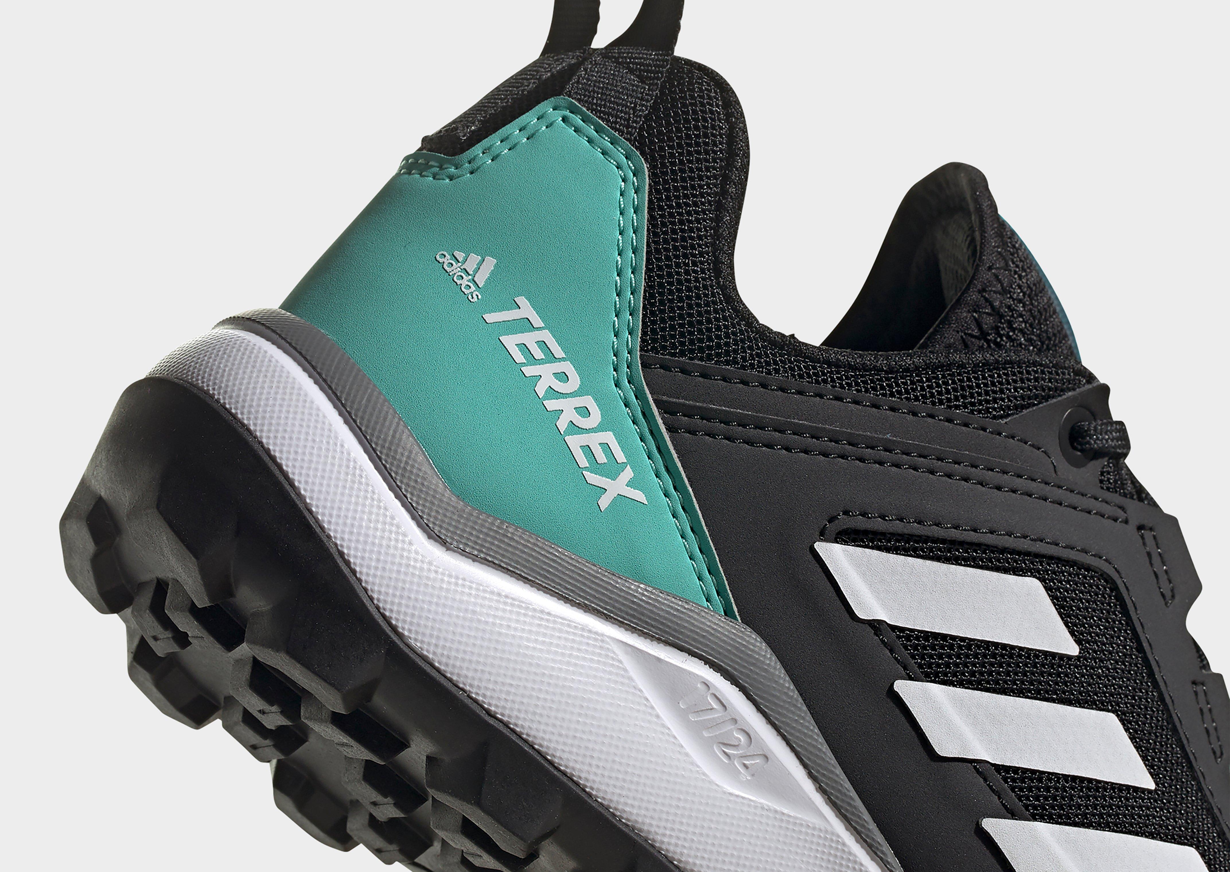 terrex agravic tr trail