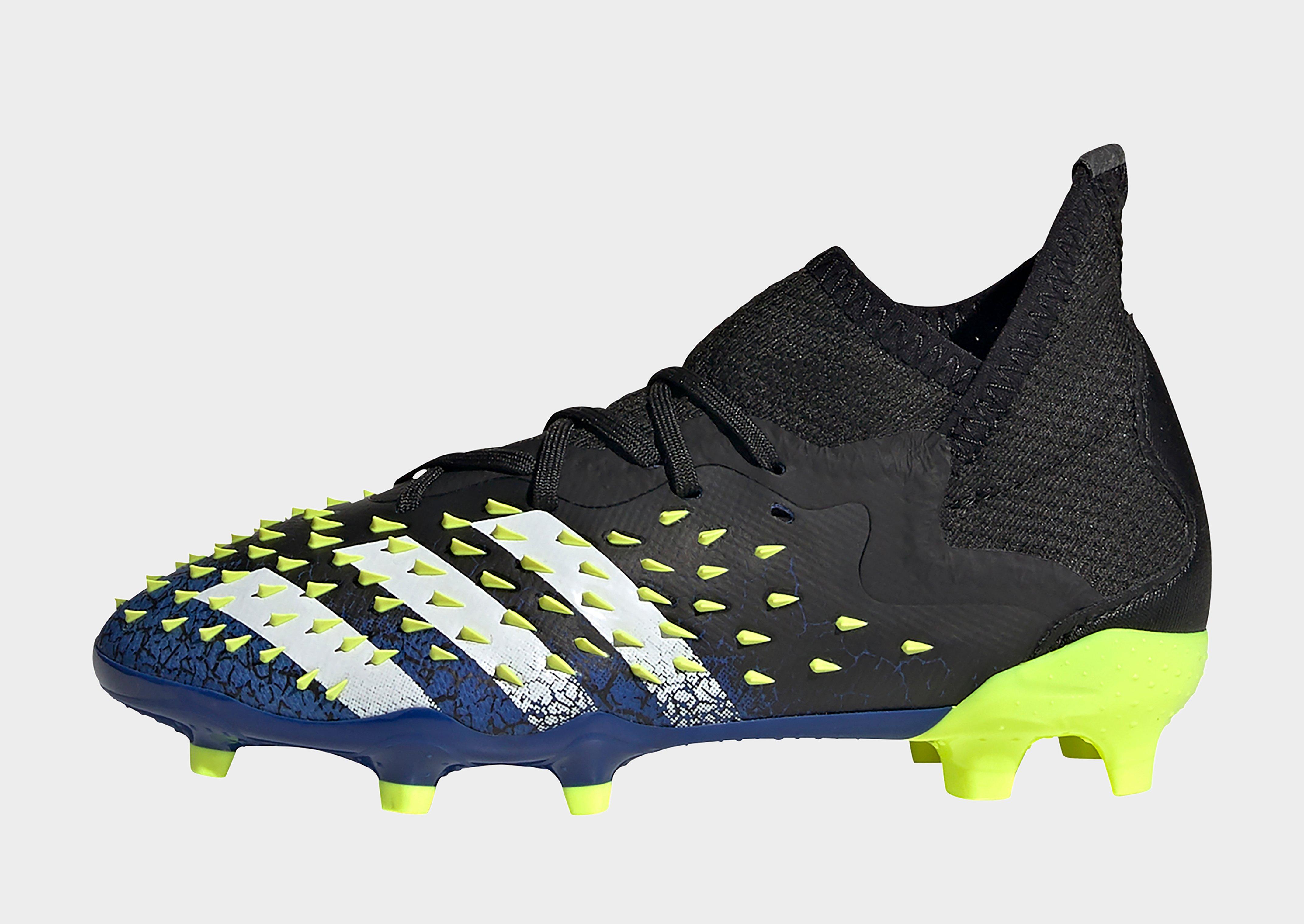 football predator boots