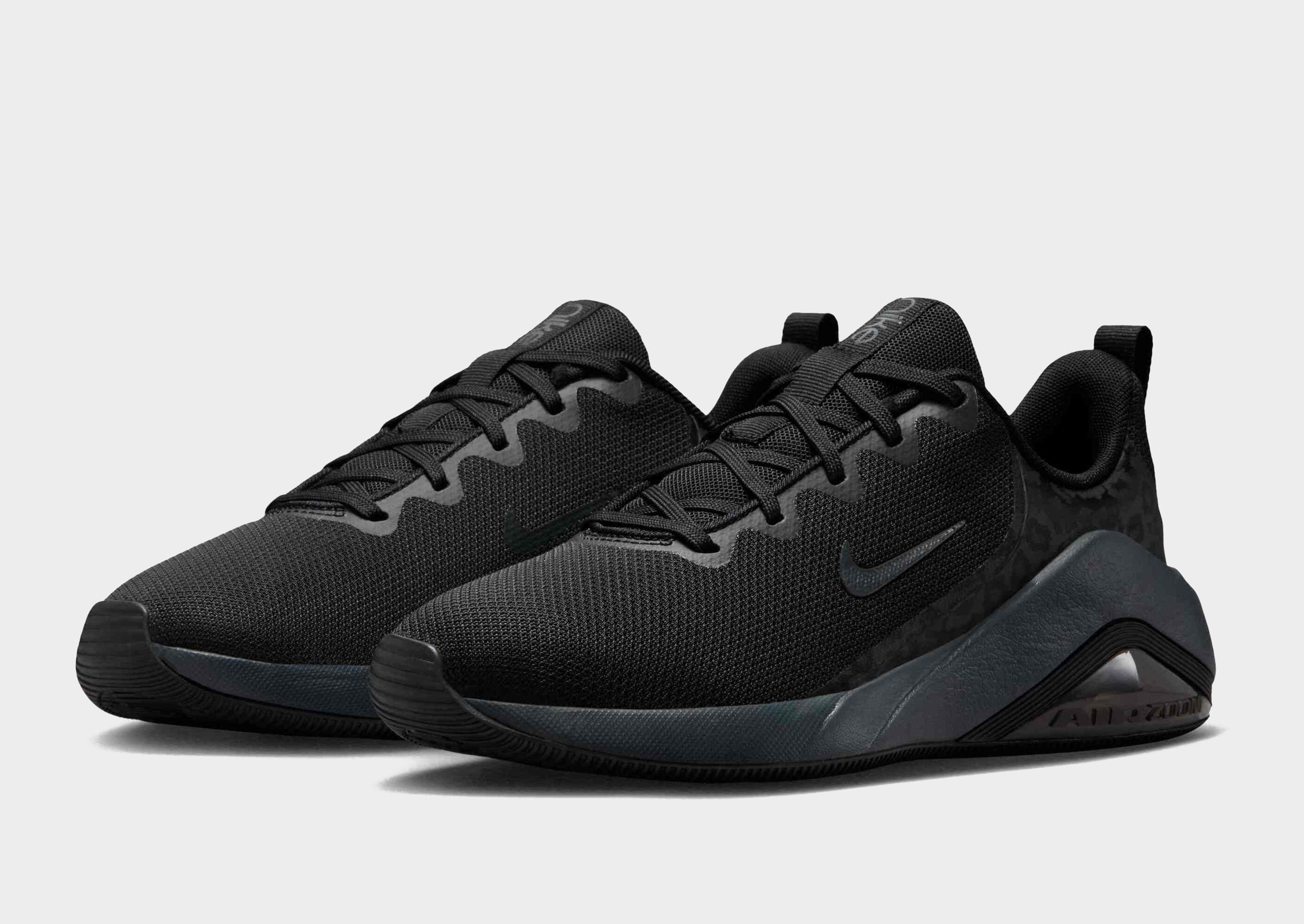 Nike WOMEN'S WORKOUT SHOES