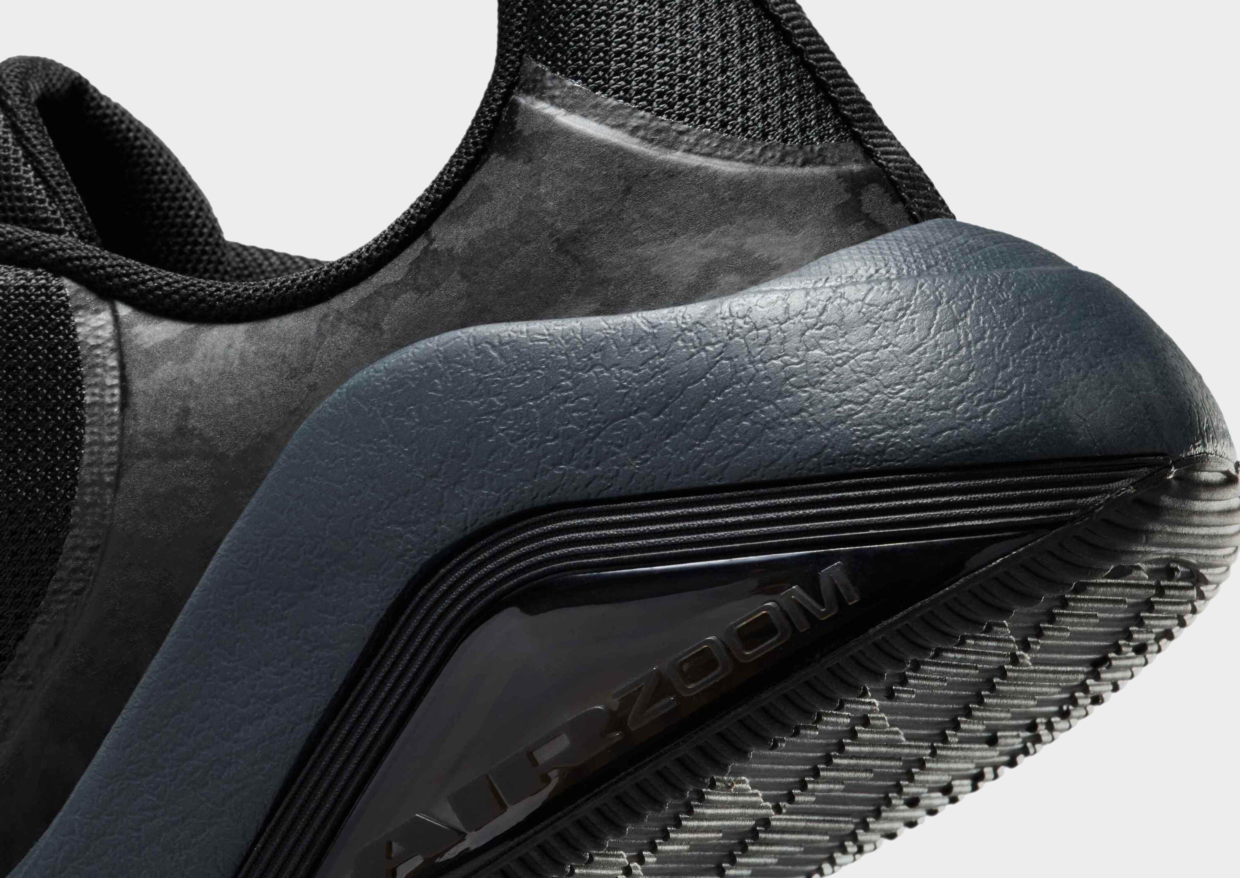 Nike WOMEN'S WORKOUT SHOES