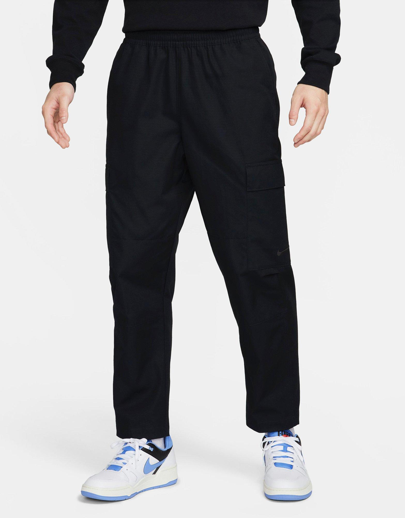 black nike cargo pants