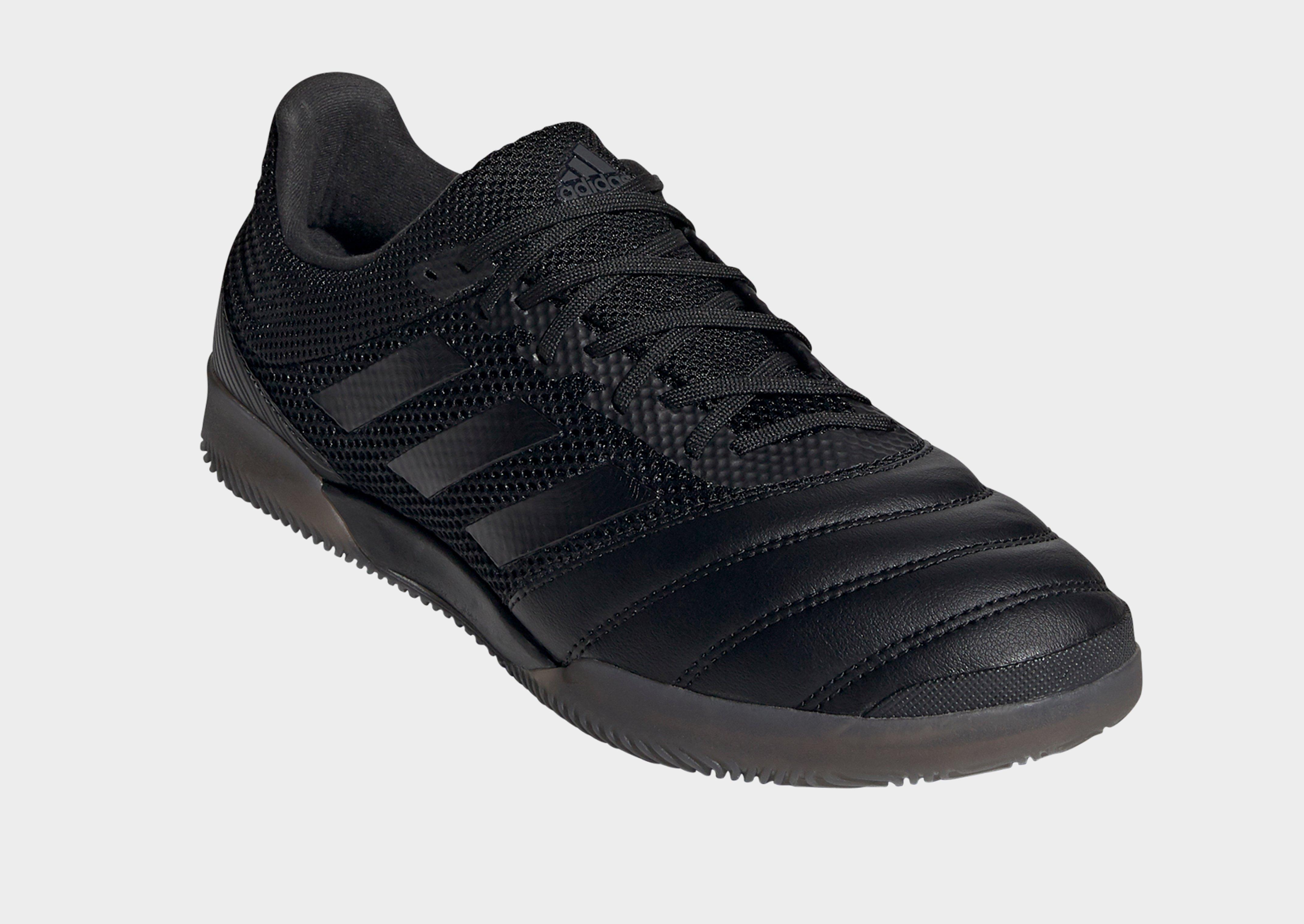 copa 20.3 sala indoor boots