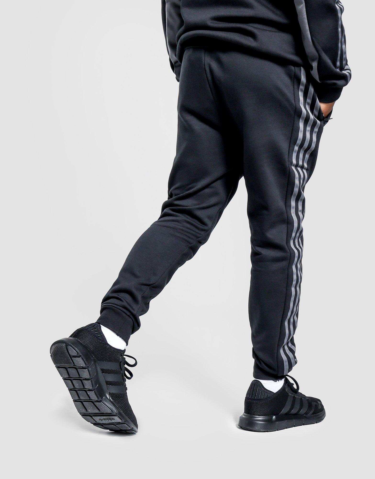 adidas sweatpants juniors