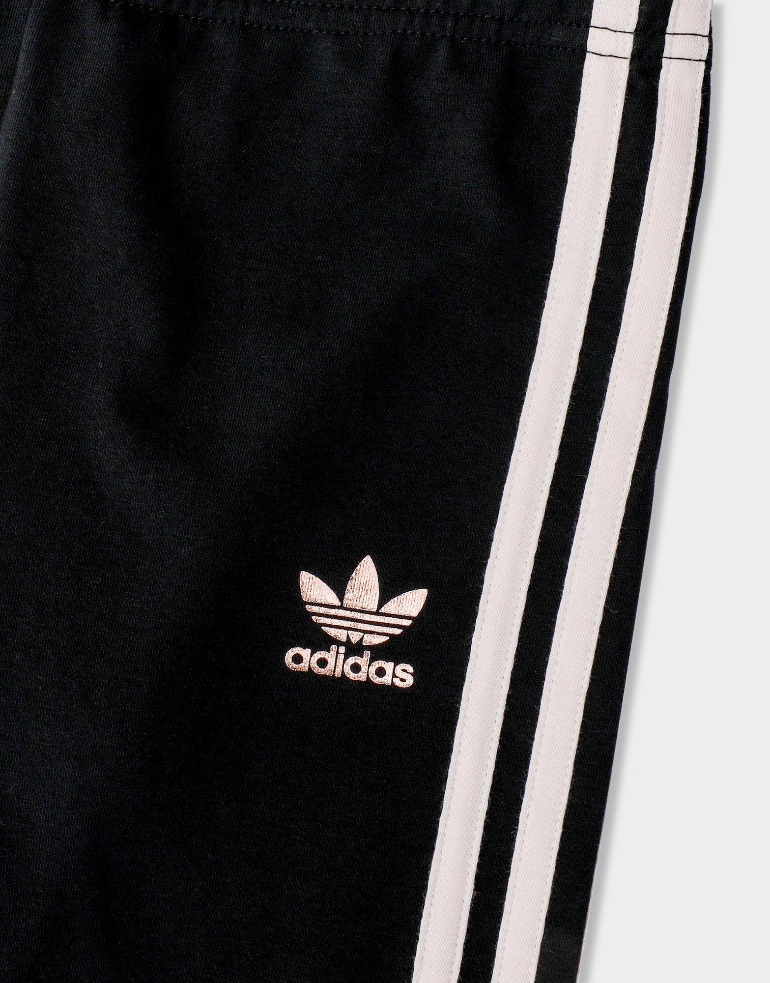 girls all black adidas