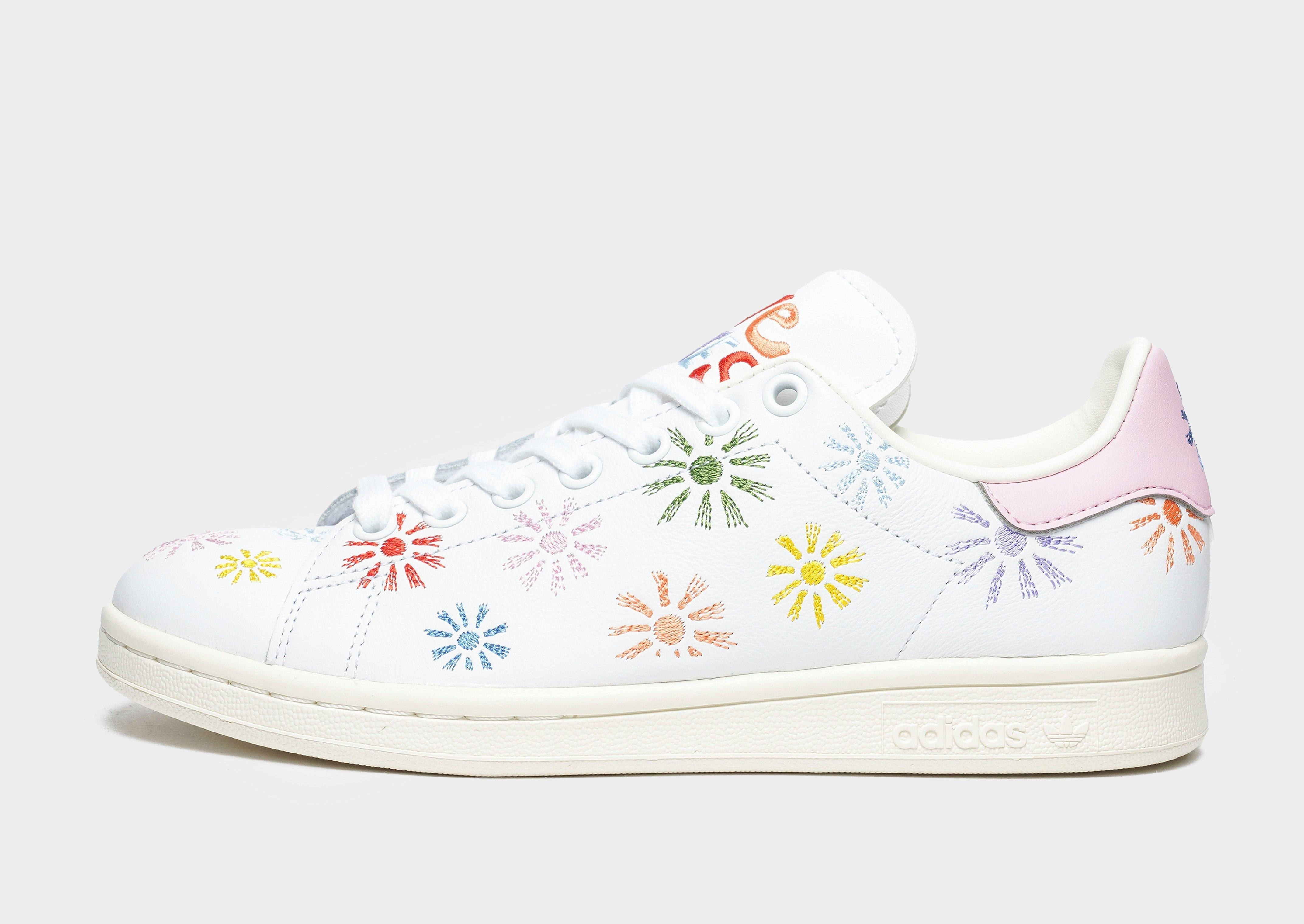 stan smith pride trainers
