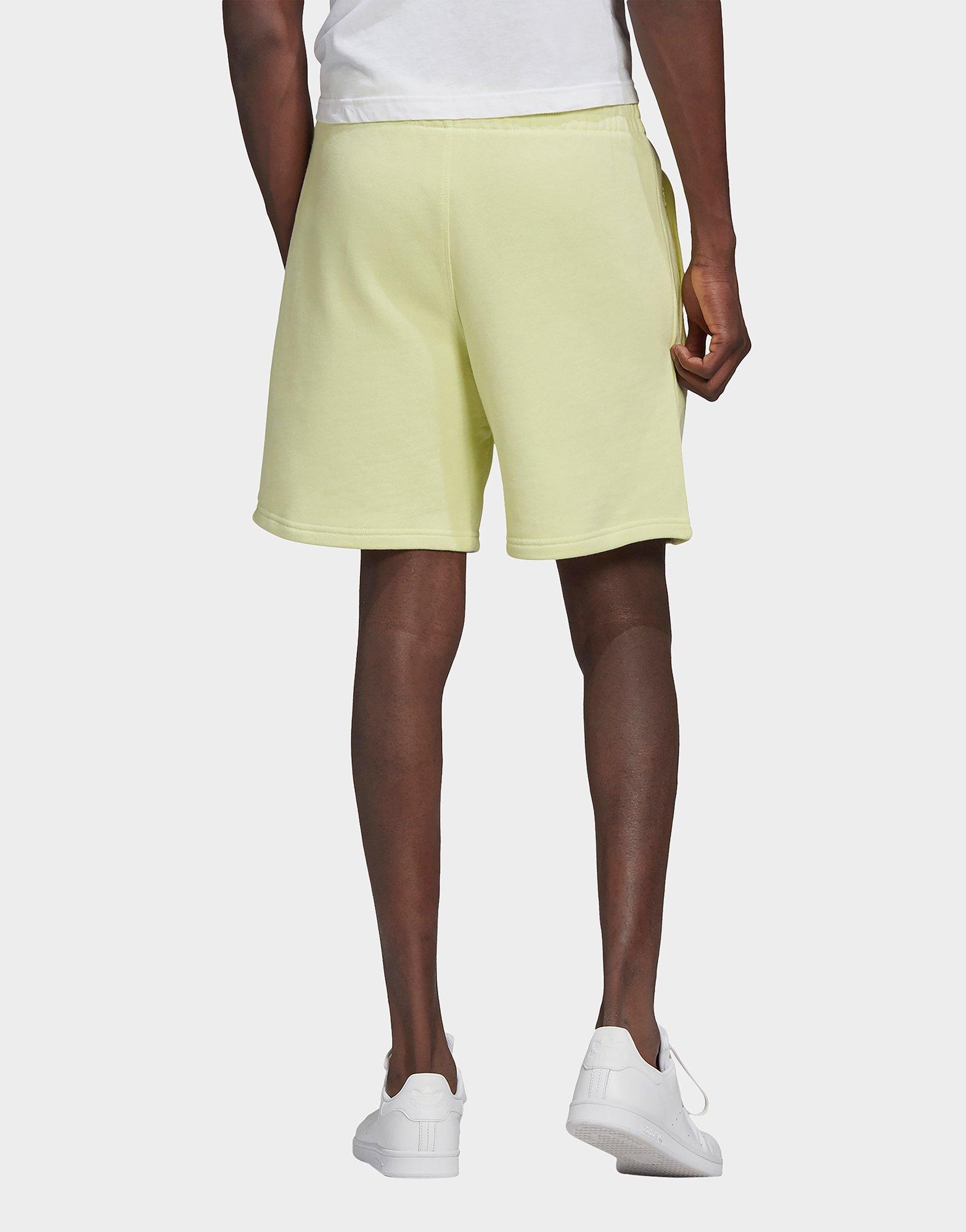 trefoil essentials shorts