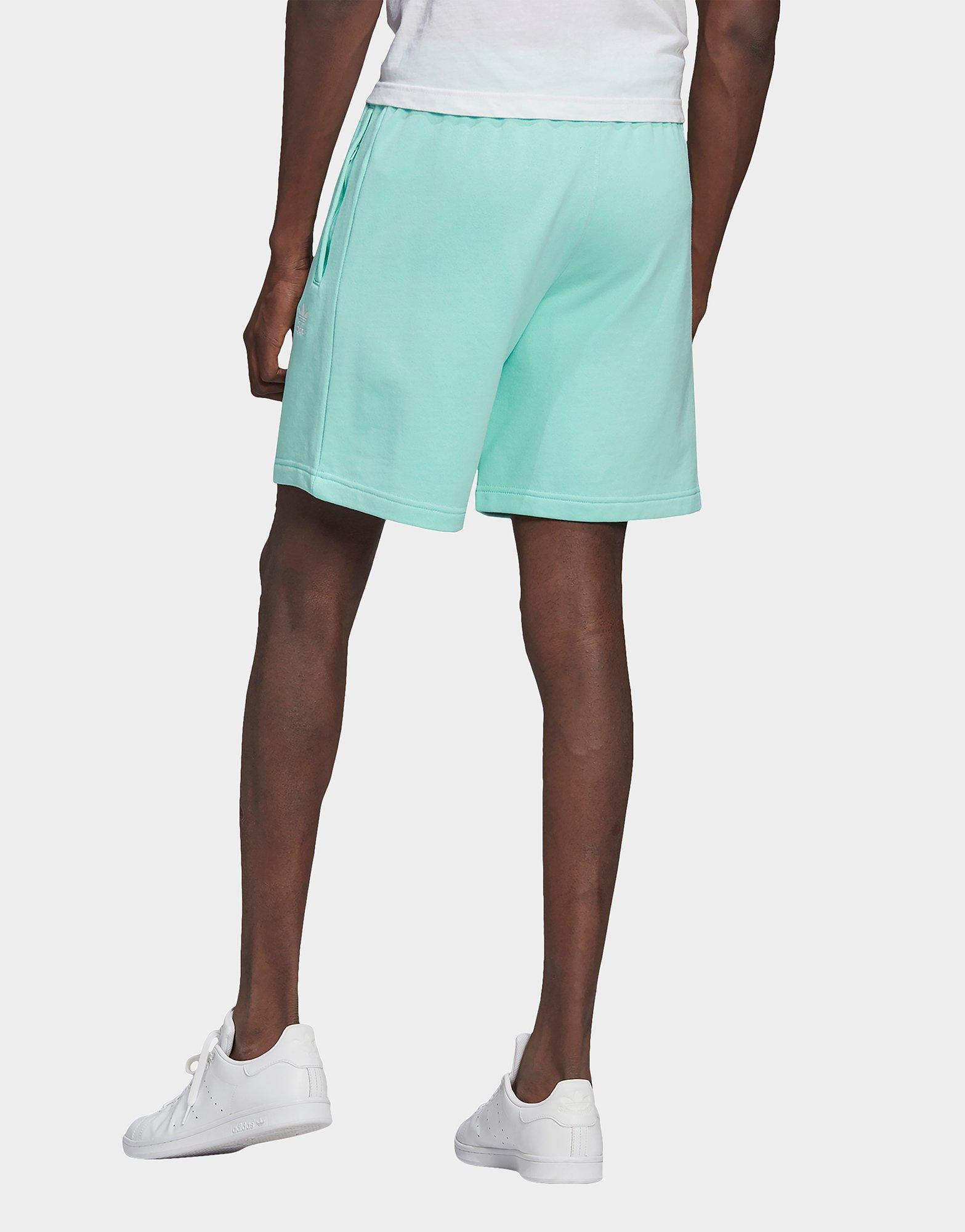 trefoil essentials shorts