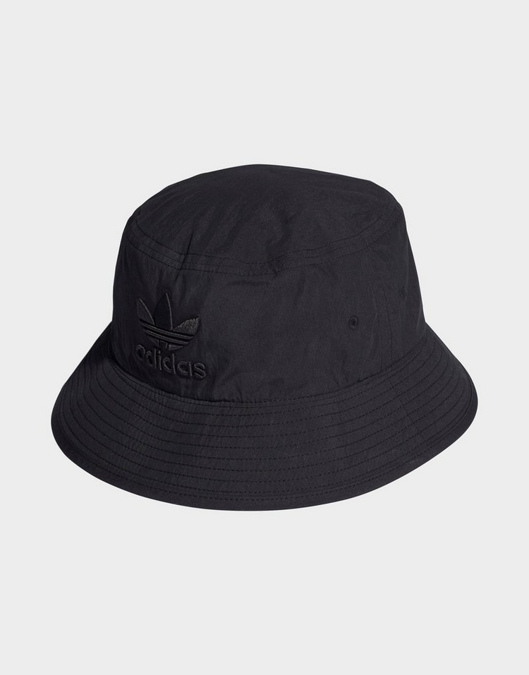 adidas Originals Adicolor Bucket Hat