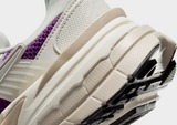 Nike รองเท้าผู้หญิง V2K Run Premium