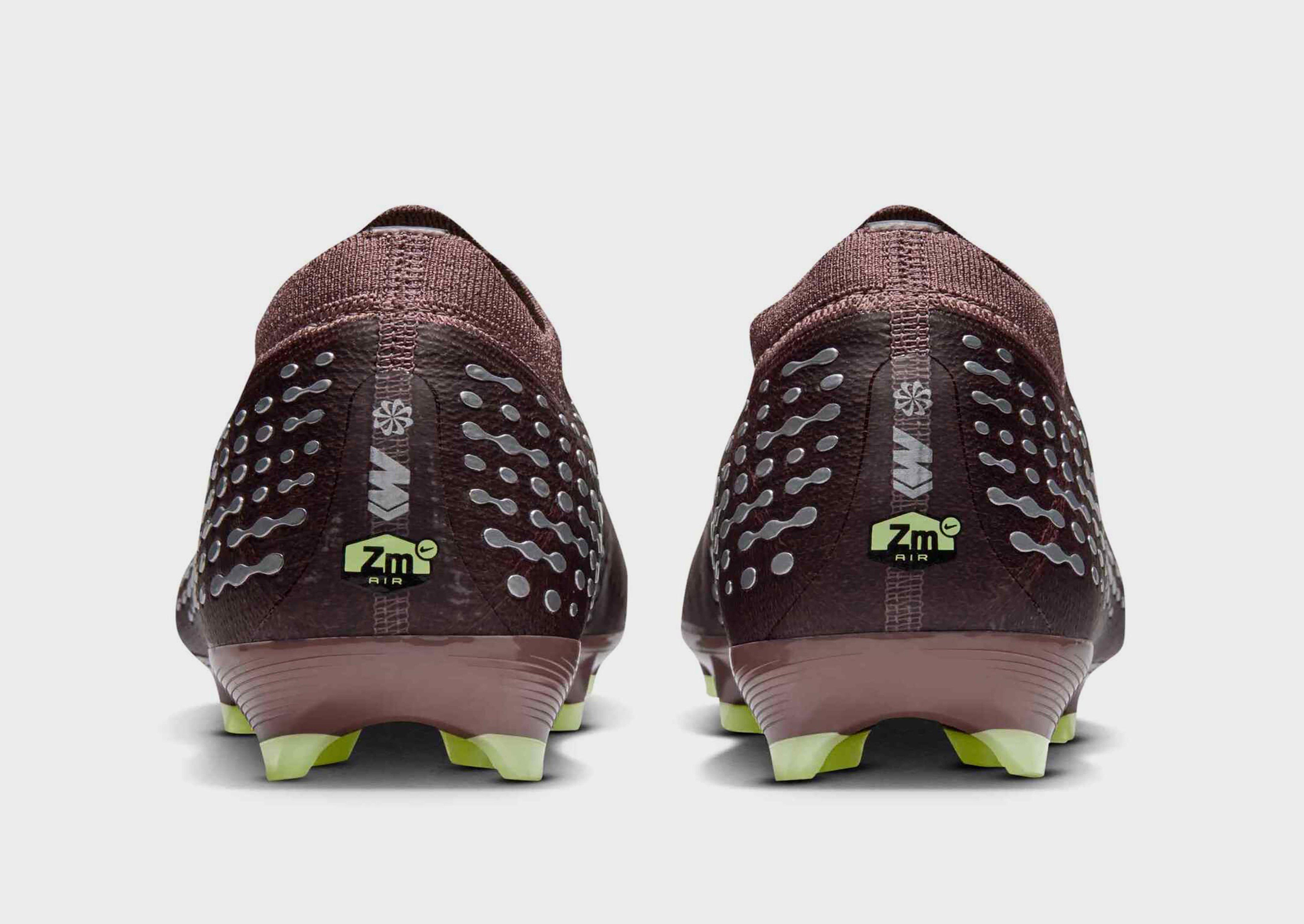 Nike OLDER KIDS' FIRM-GROUND