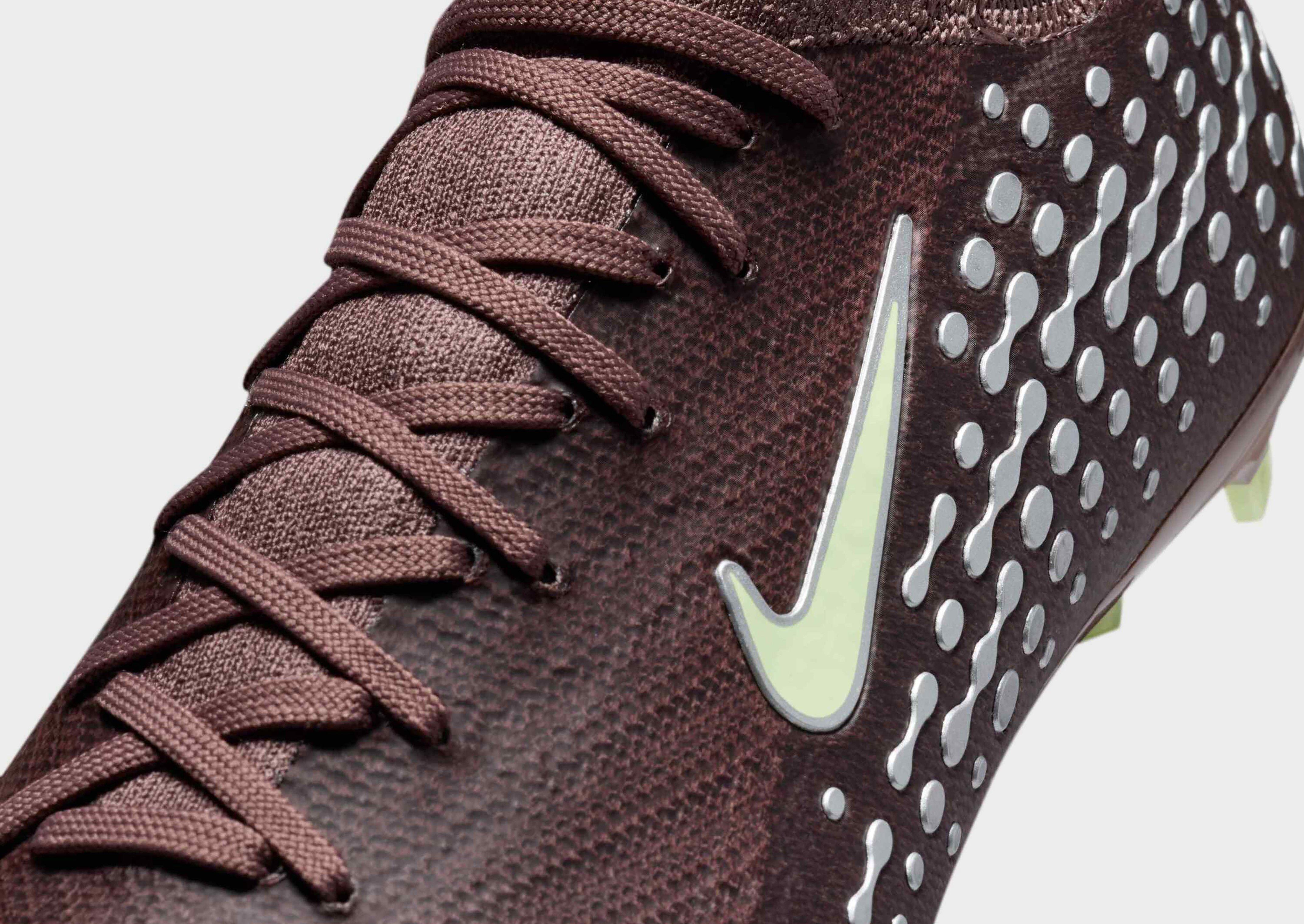 Nike OLDER KIDS' FIRM-GROUND
