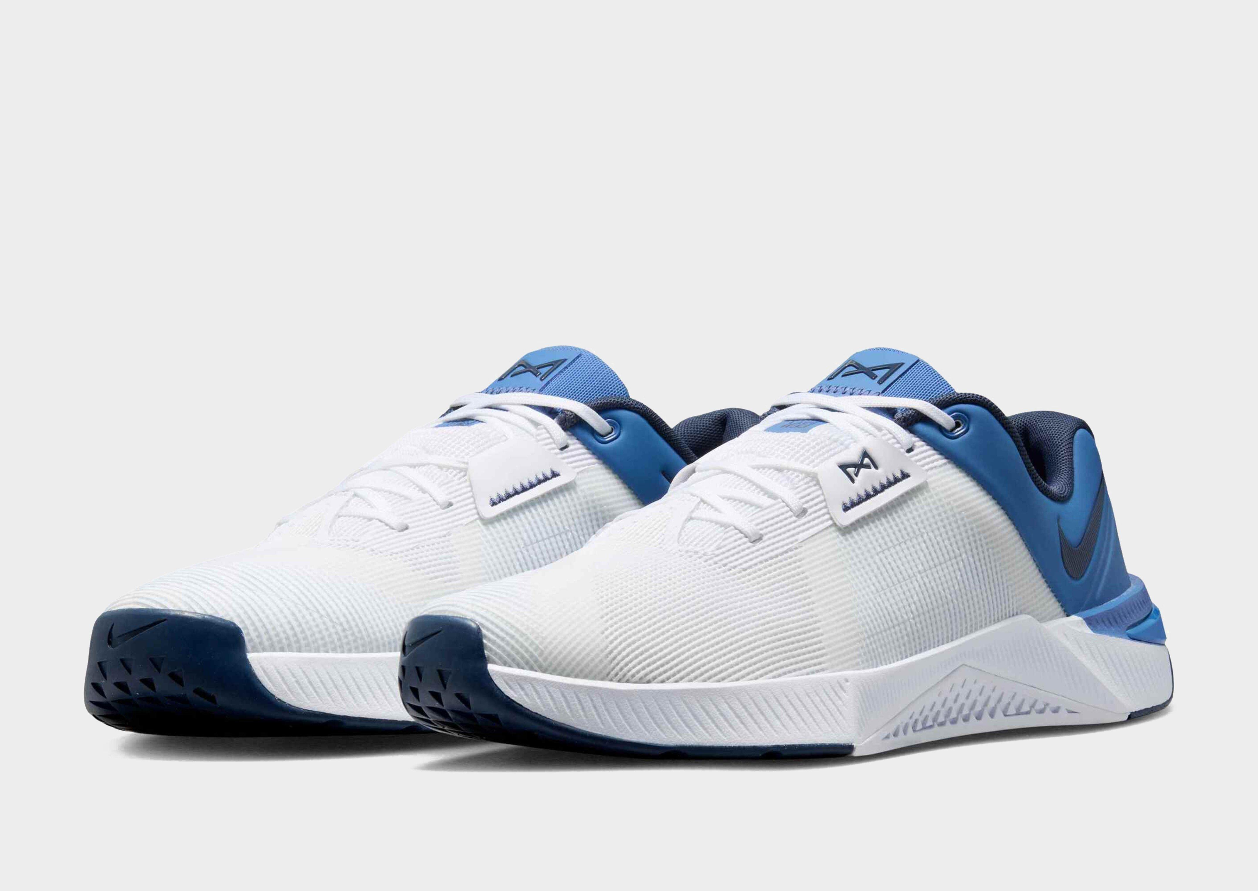 Nike MEN'S WORKOUT SHOES