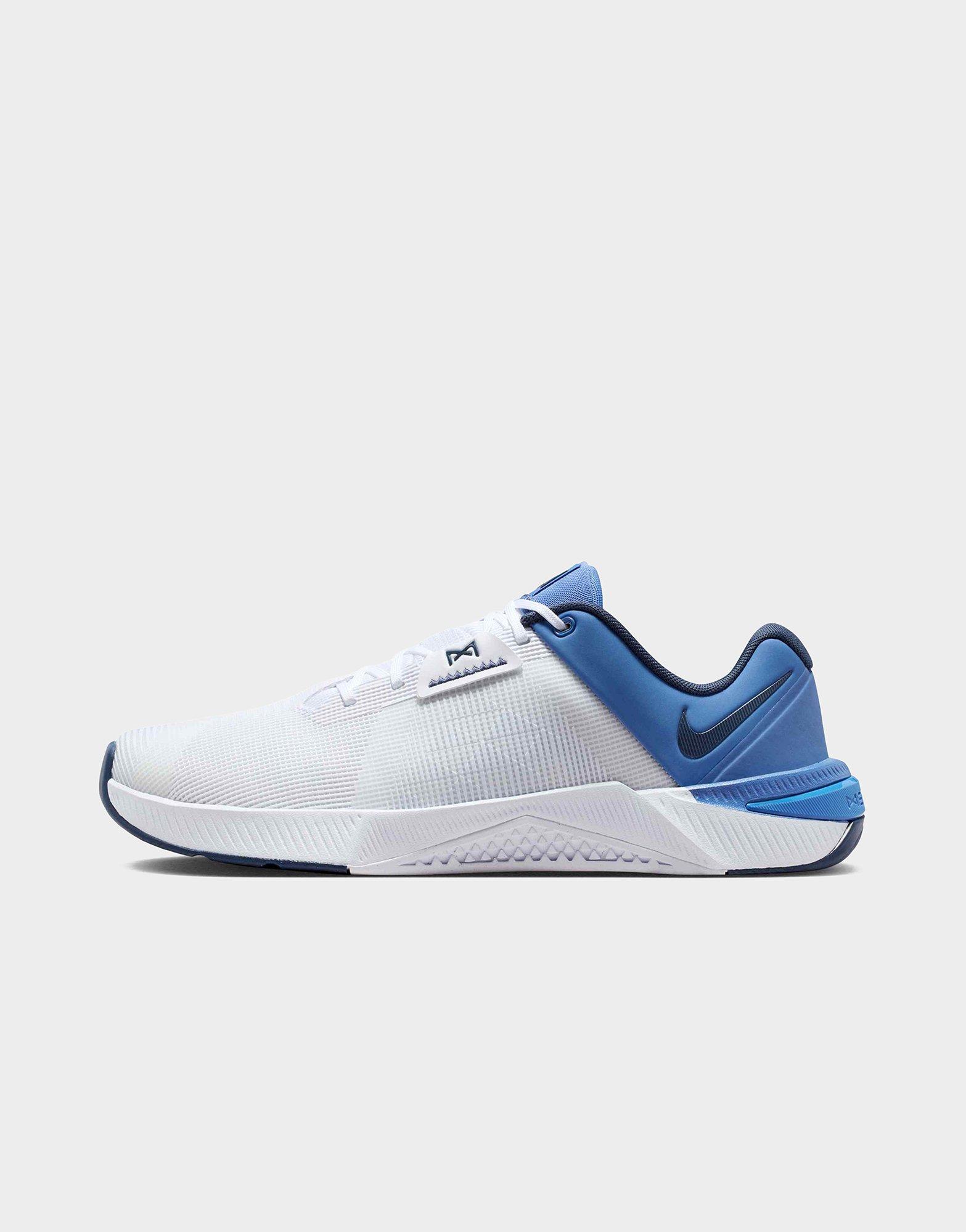 Nike MEN'S WORKOUT SHOES