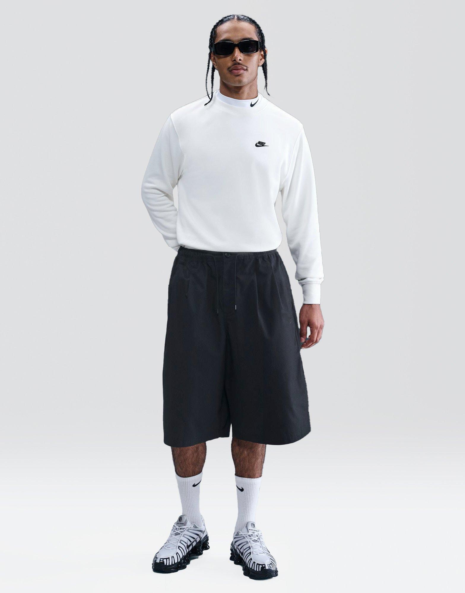 Nike Club Oversized Shorts