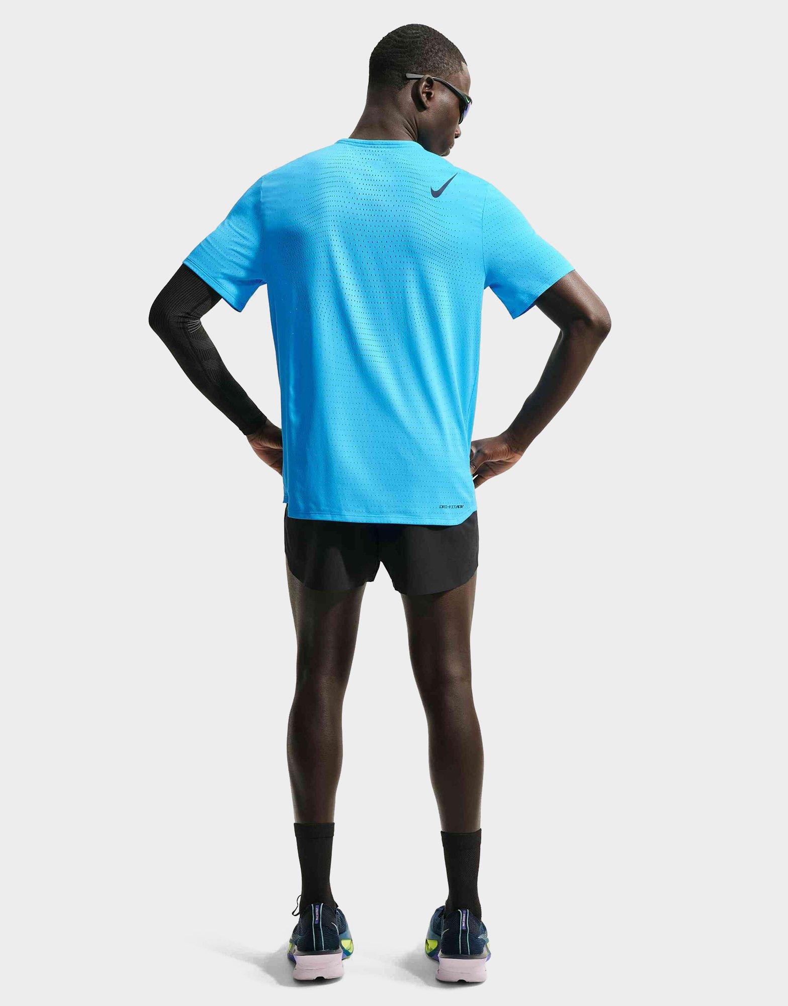 Nike Camiseta AeroSwift