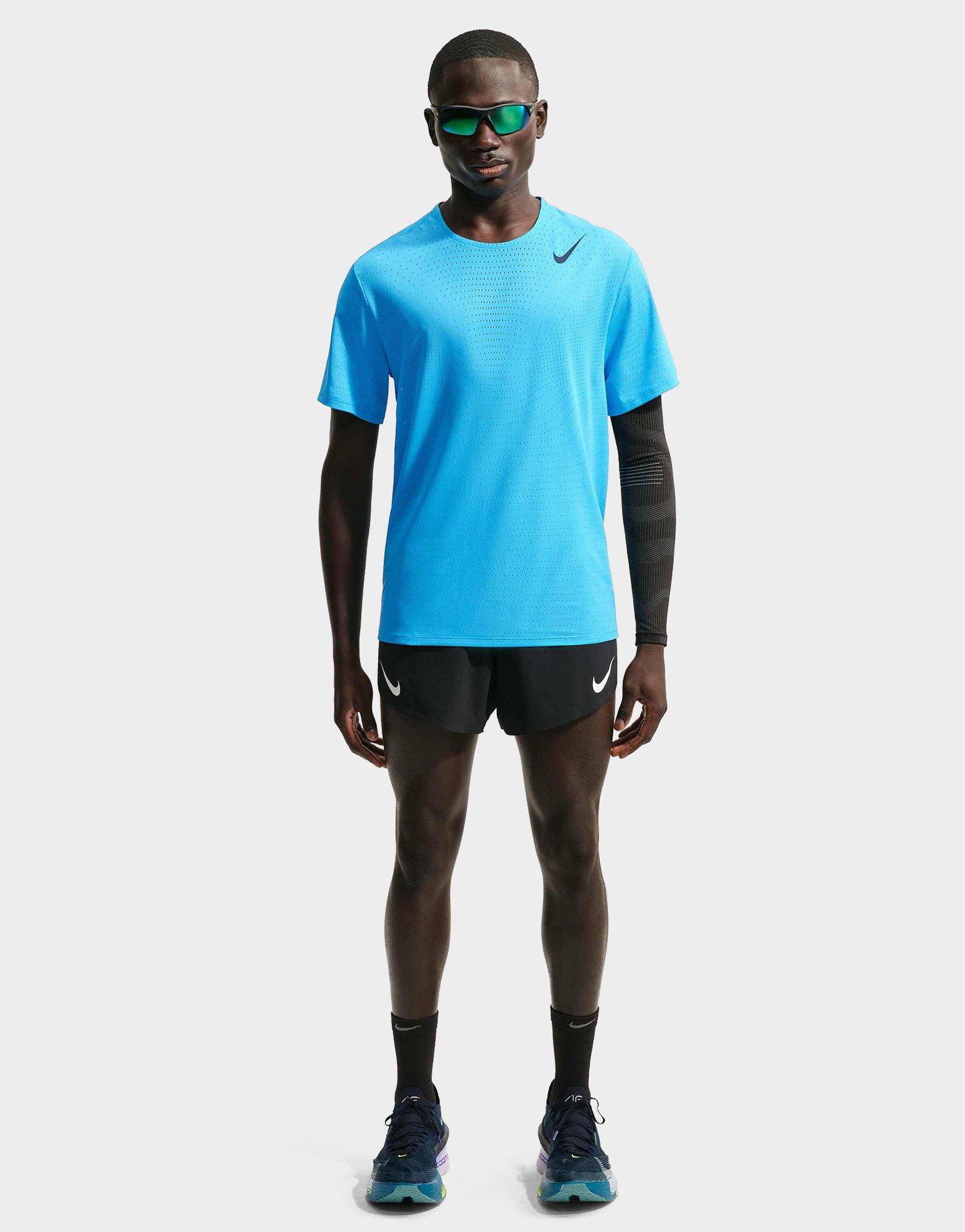 Nike Camiseta AeroSwift