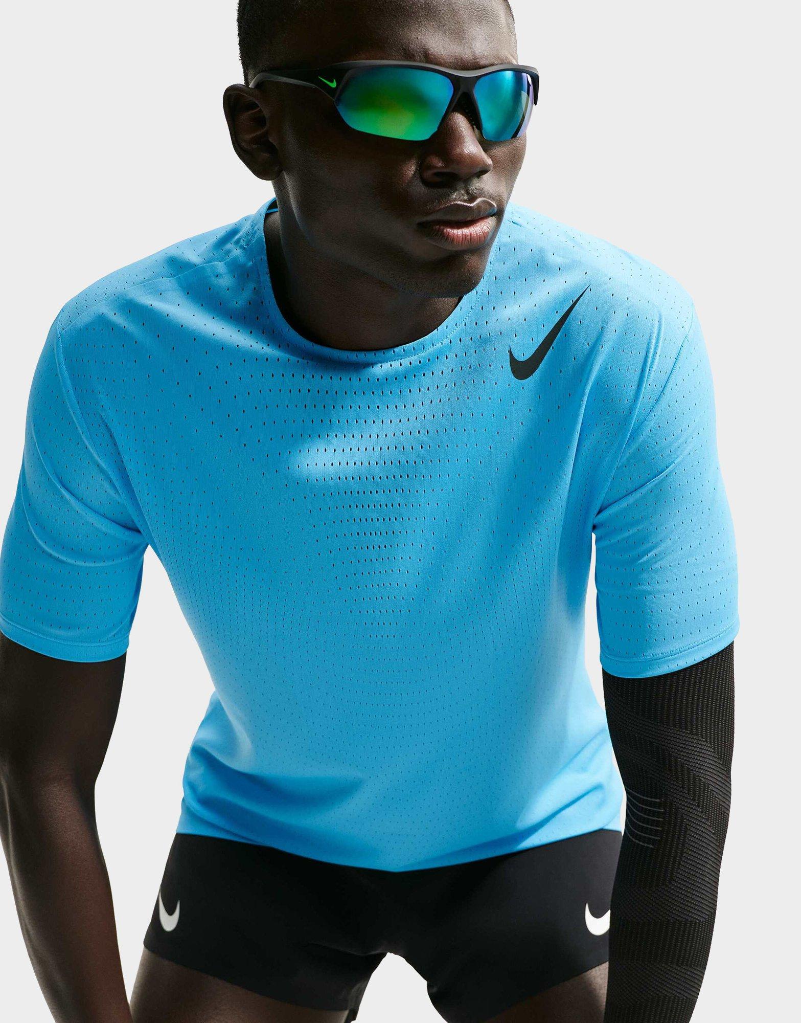 Nike AeroSwift T-Shirt