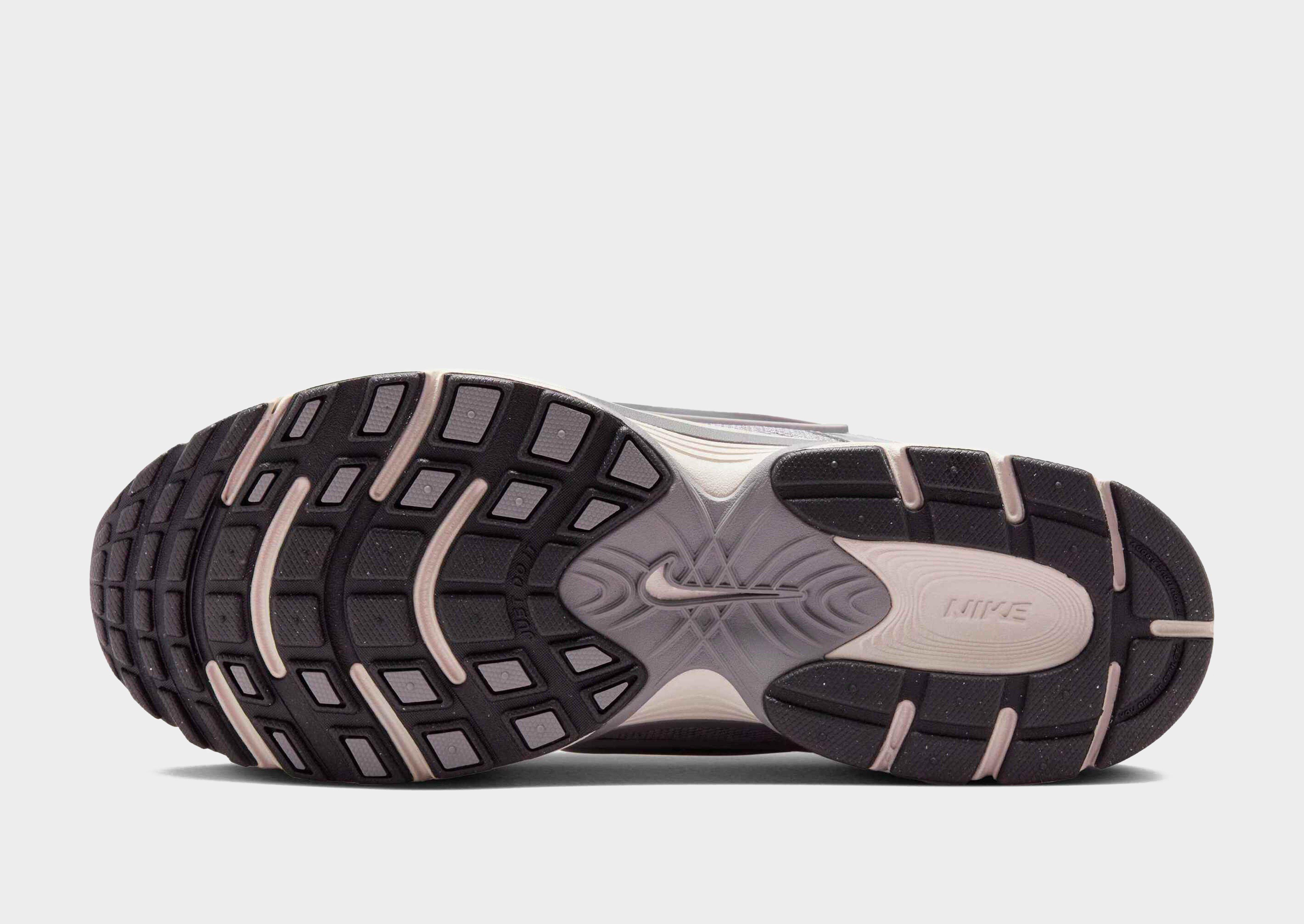 Nike V5 RNR