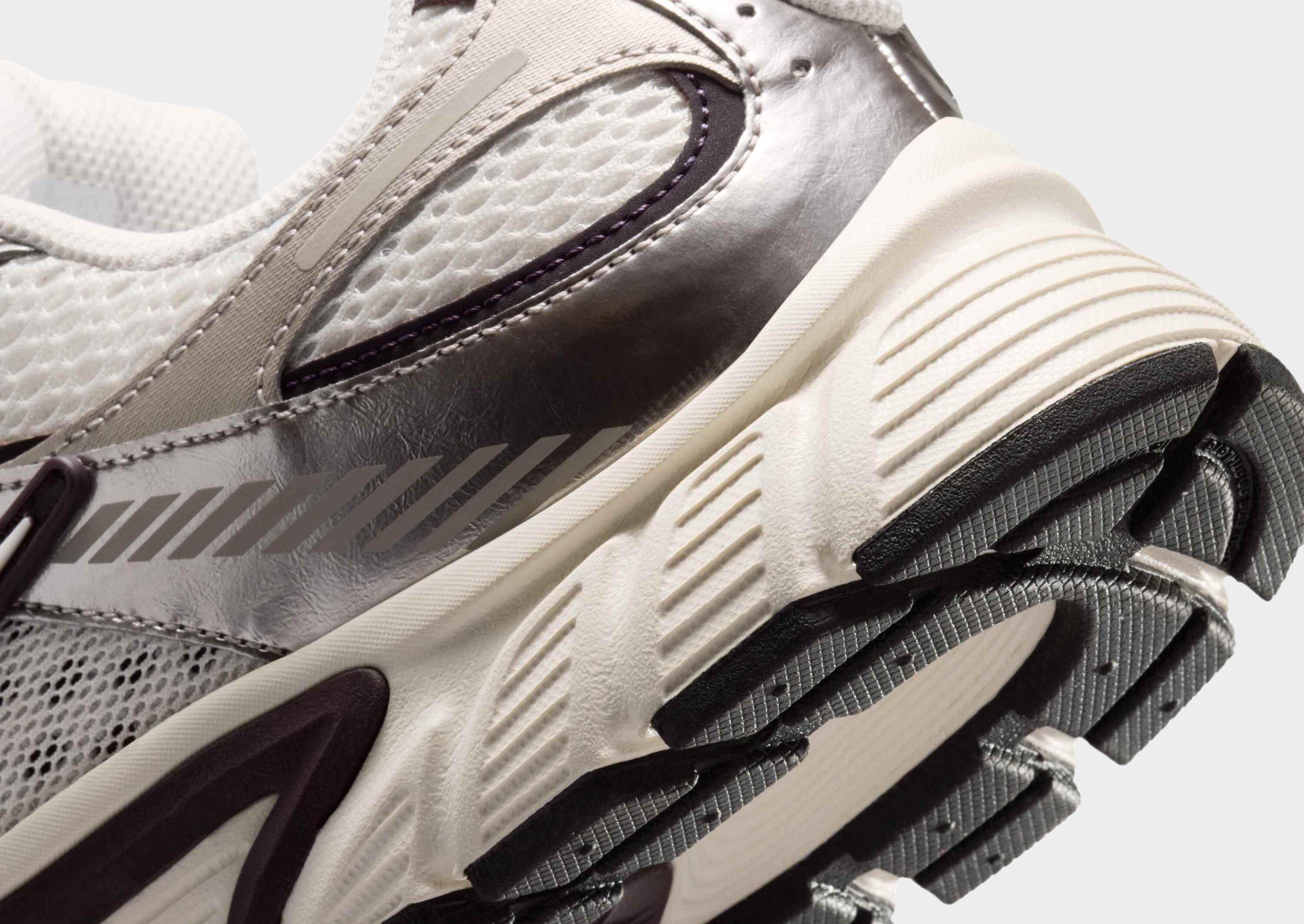 Nike V5 RNR