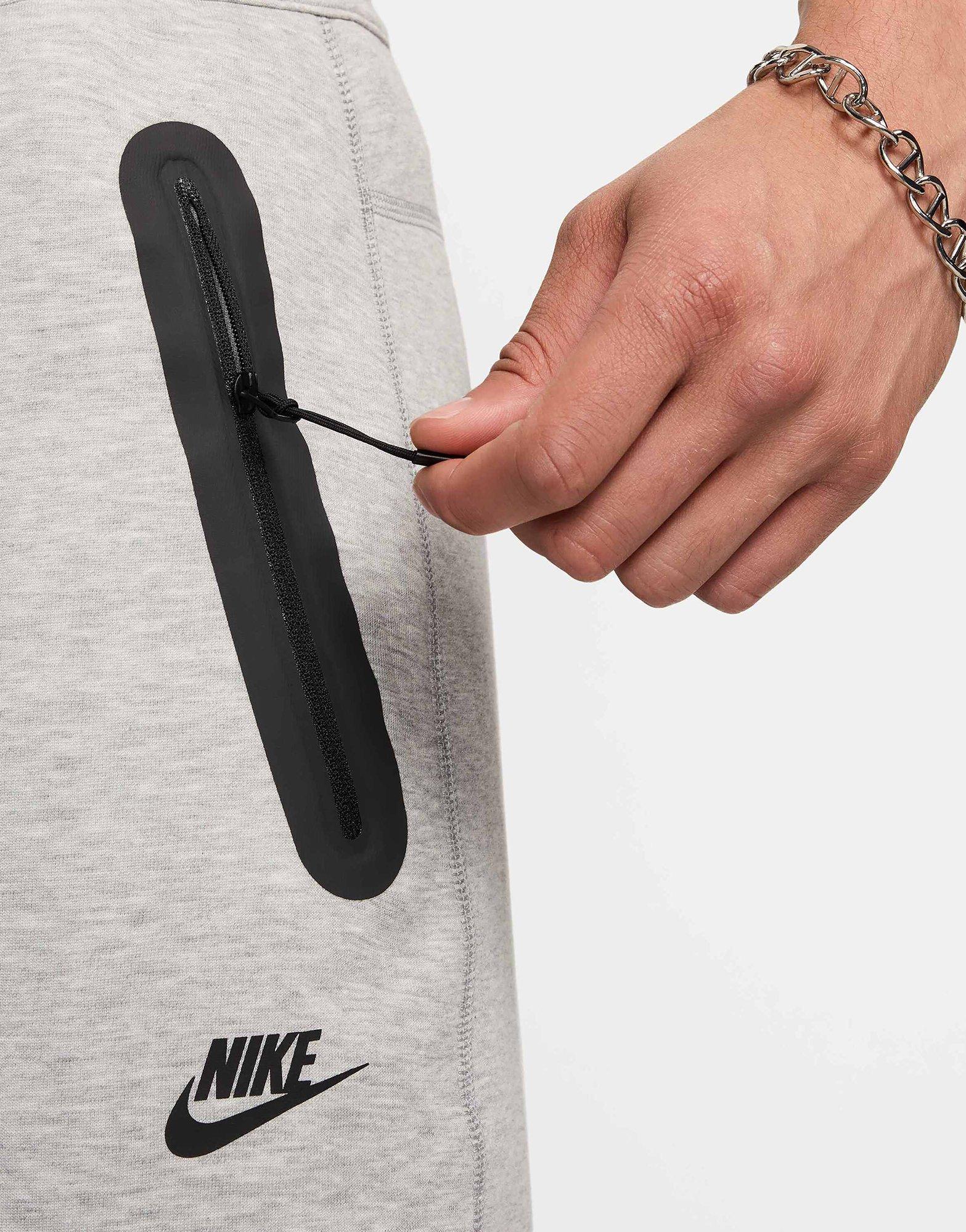 Nike MEN'S FLEECE OPEN-HEM