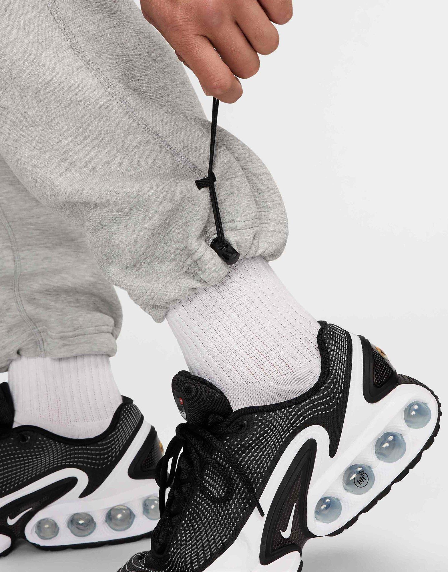 Nike MEN'S FLEECE OPEN-HEM