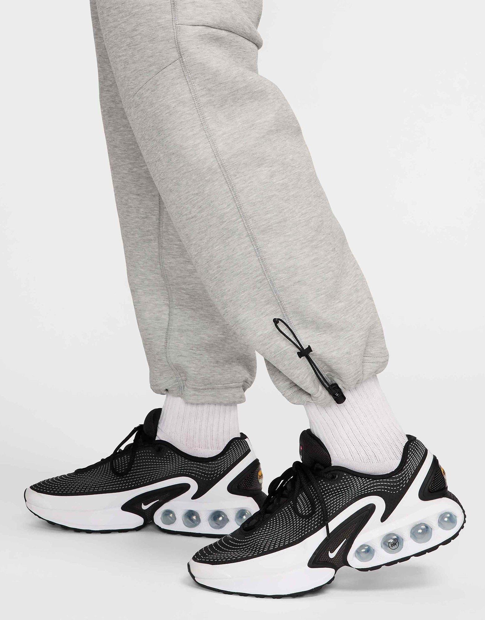 Nike MEN'S FLEECE OPEN-HEM