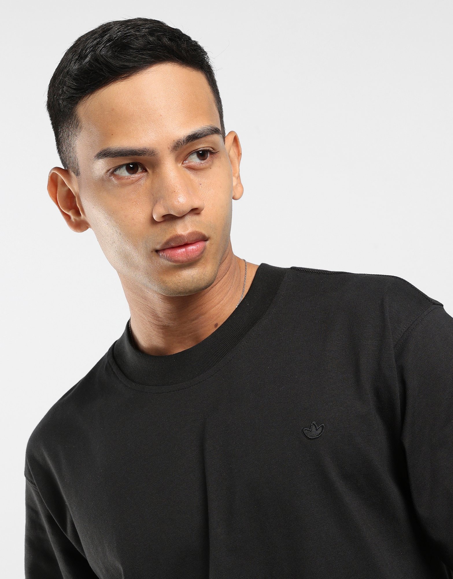 Black adidas Originals เสื้อยืดผู้ชาย Adicolor Contempo JD Sports