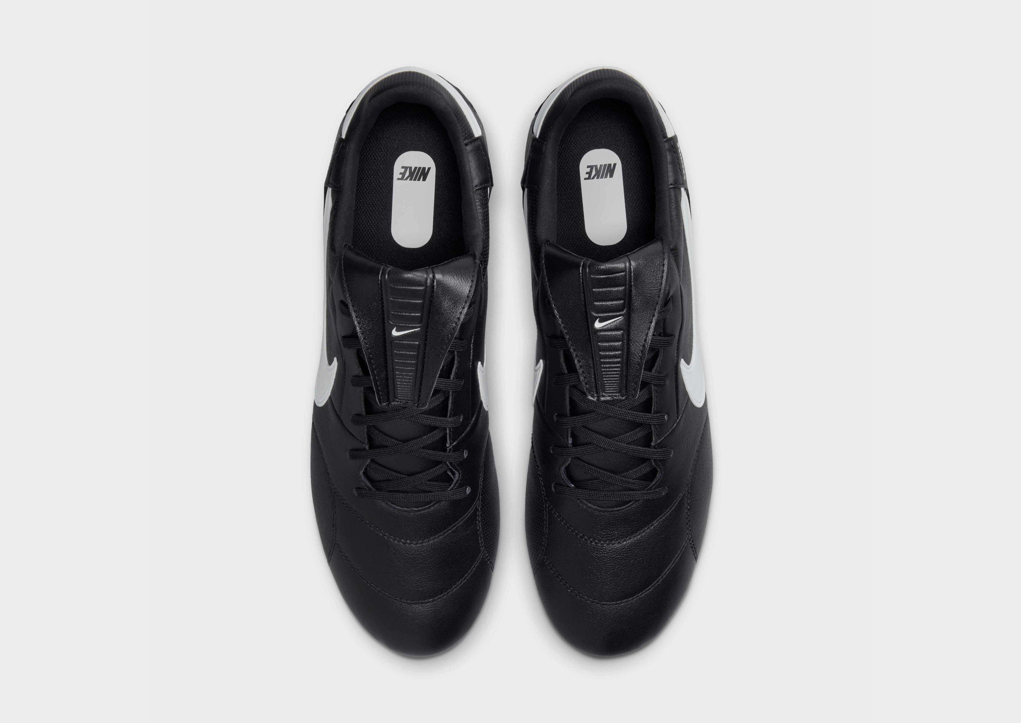 Nike Low top voetbalschoenen (stevige ondergrond) Premier 3
