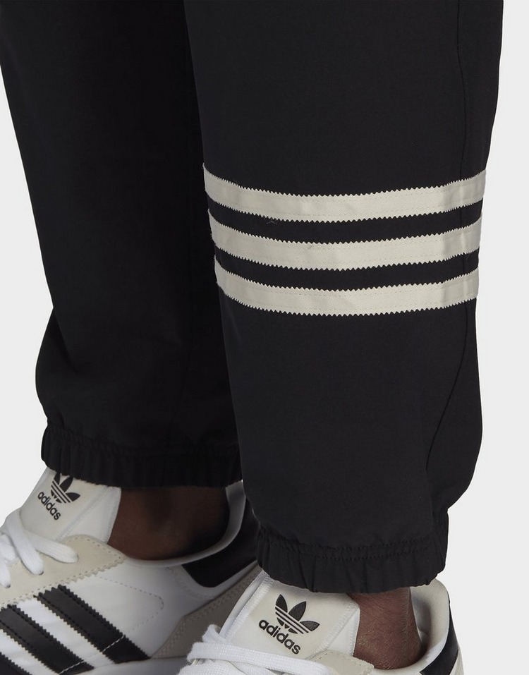 adidas Originals Adicolor Neuclassics Track Pants