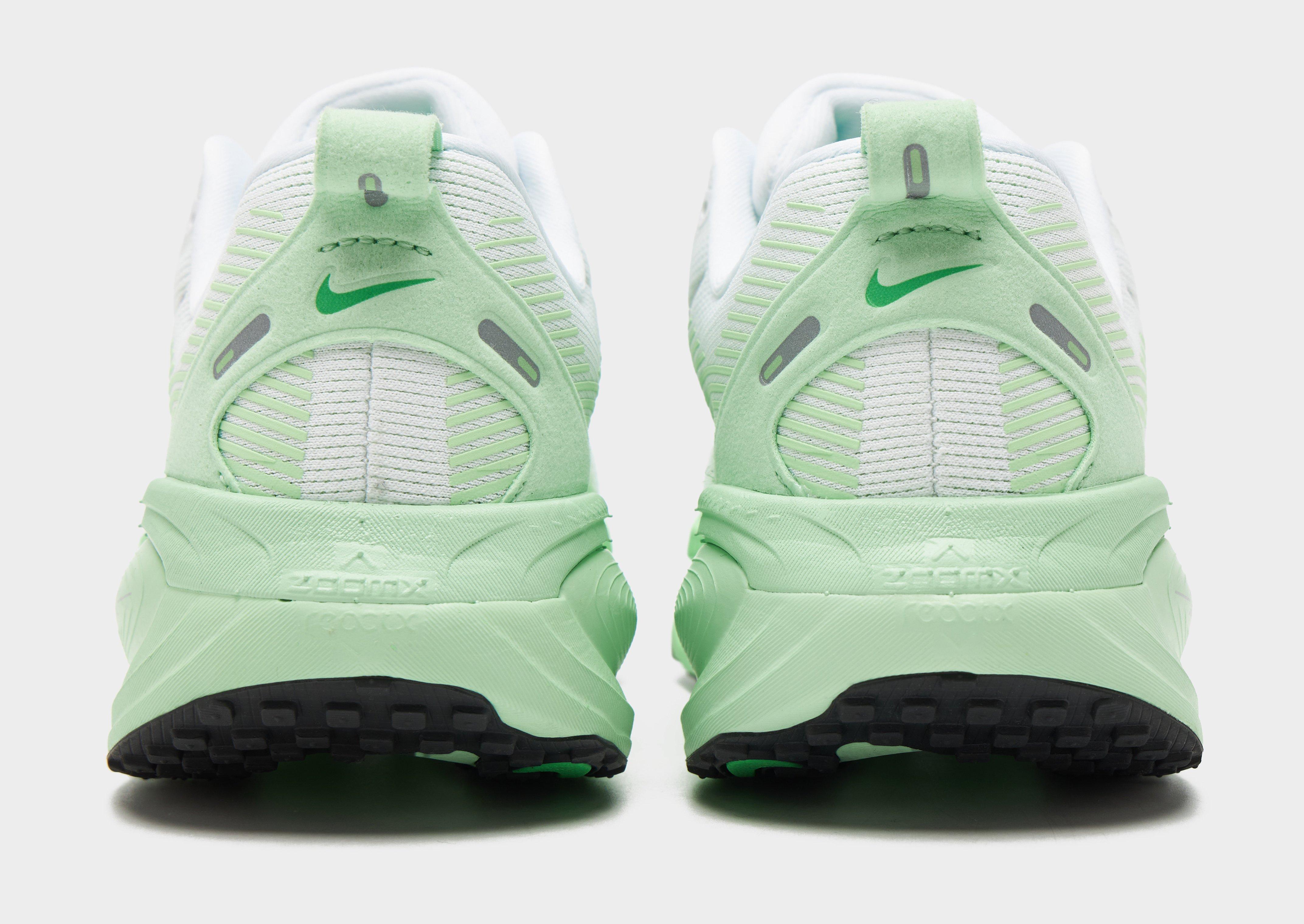 Nike NK W VOMERO 18