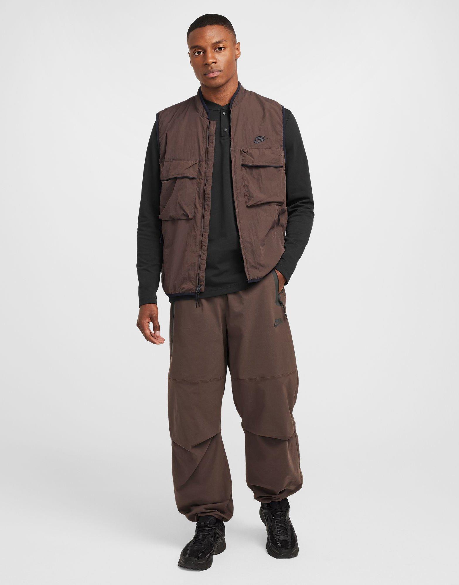 Nike Tech Woven Oversized Trousers