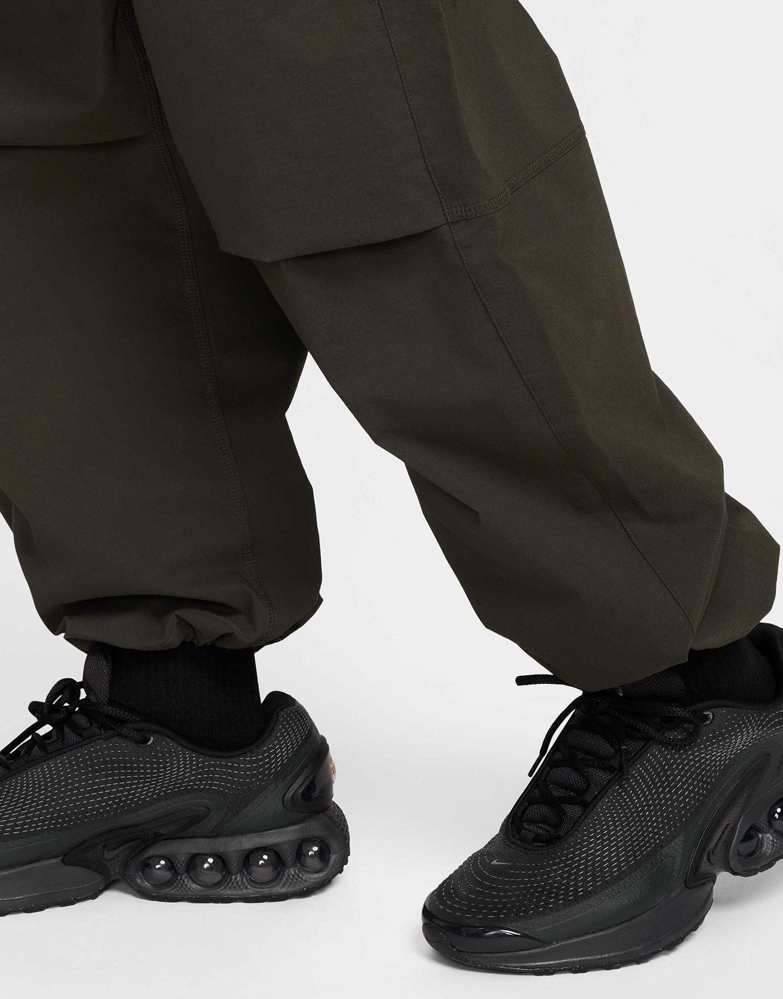 Nike TECH WOVEN OVERSIZED