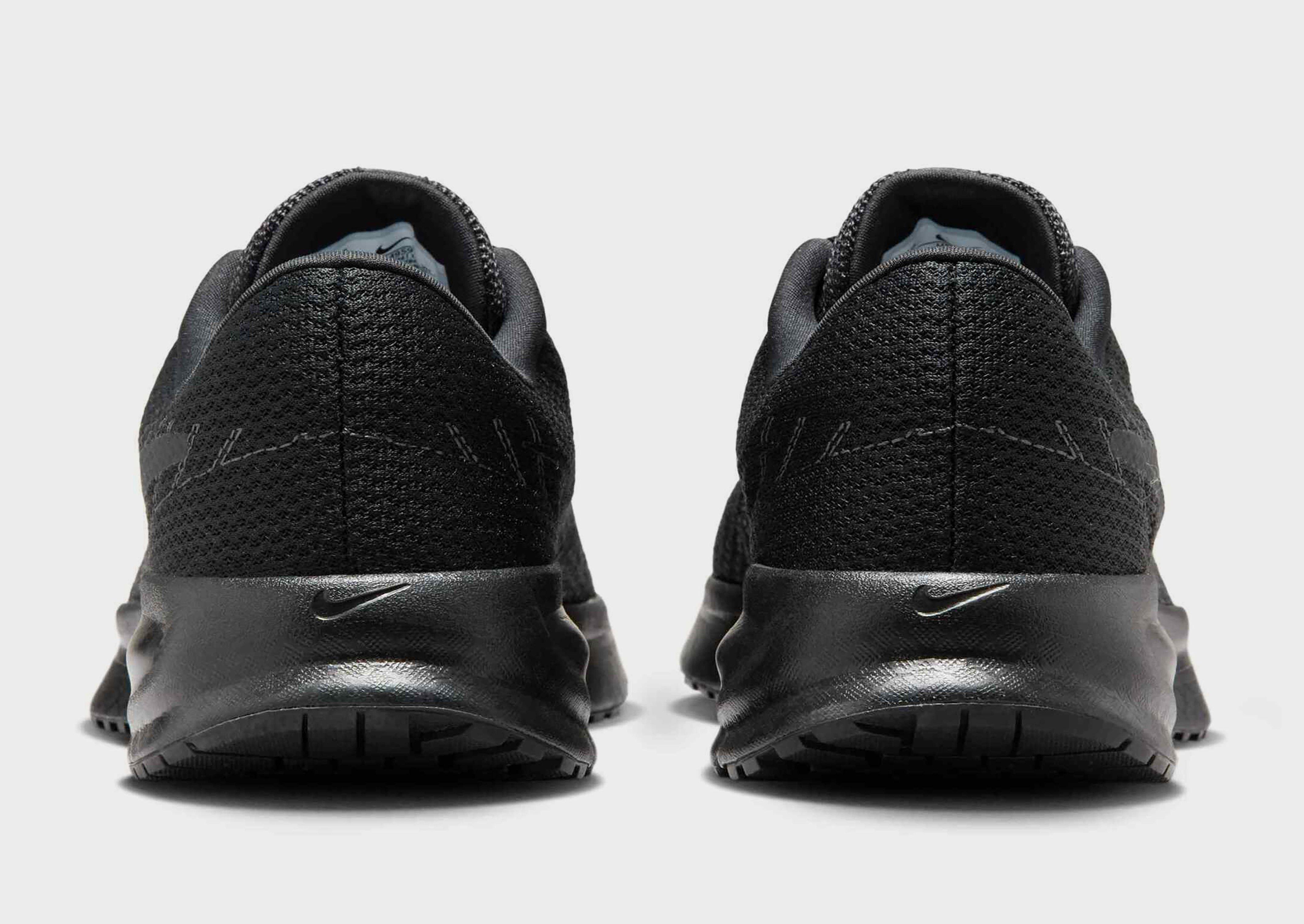 Nike WOMEN'S ROAD RUNNING
