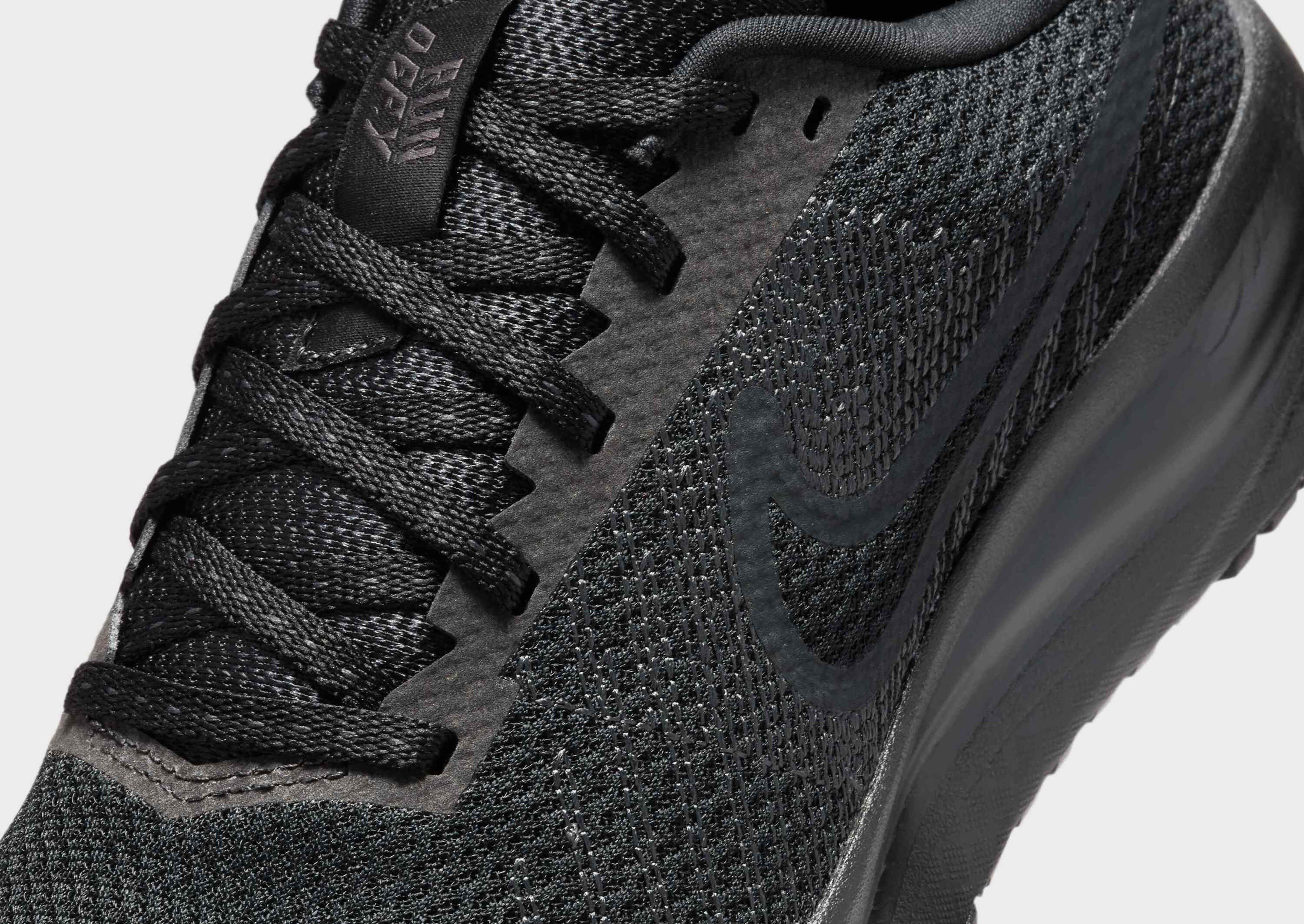 Nike WOMEN'S ROAD RUNNING