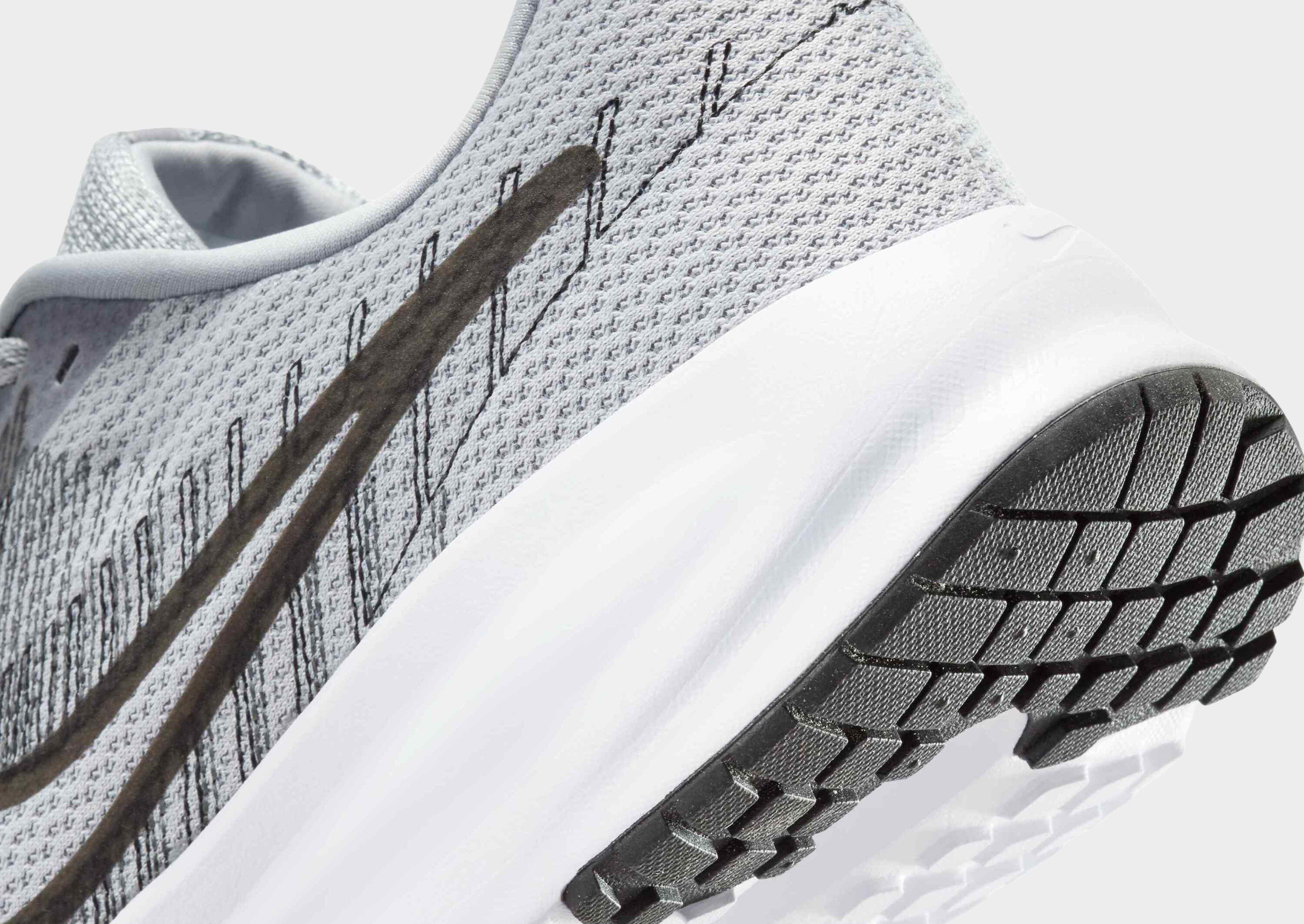 Nike Hardloopschoenen voor heren (straat) Revolution 8 EasyOn