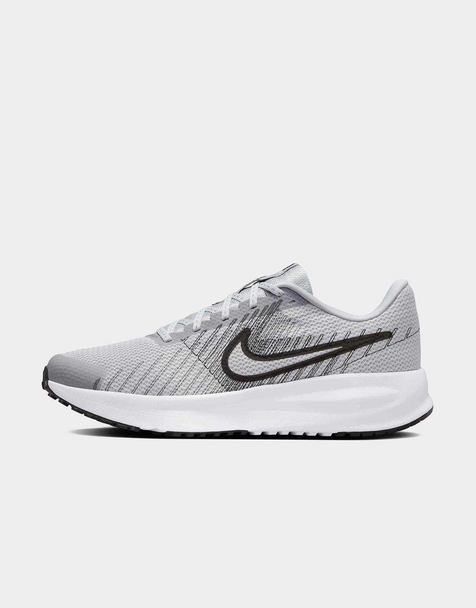 Nike Run Defy