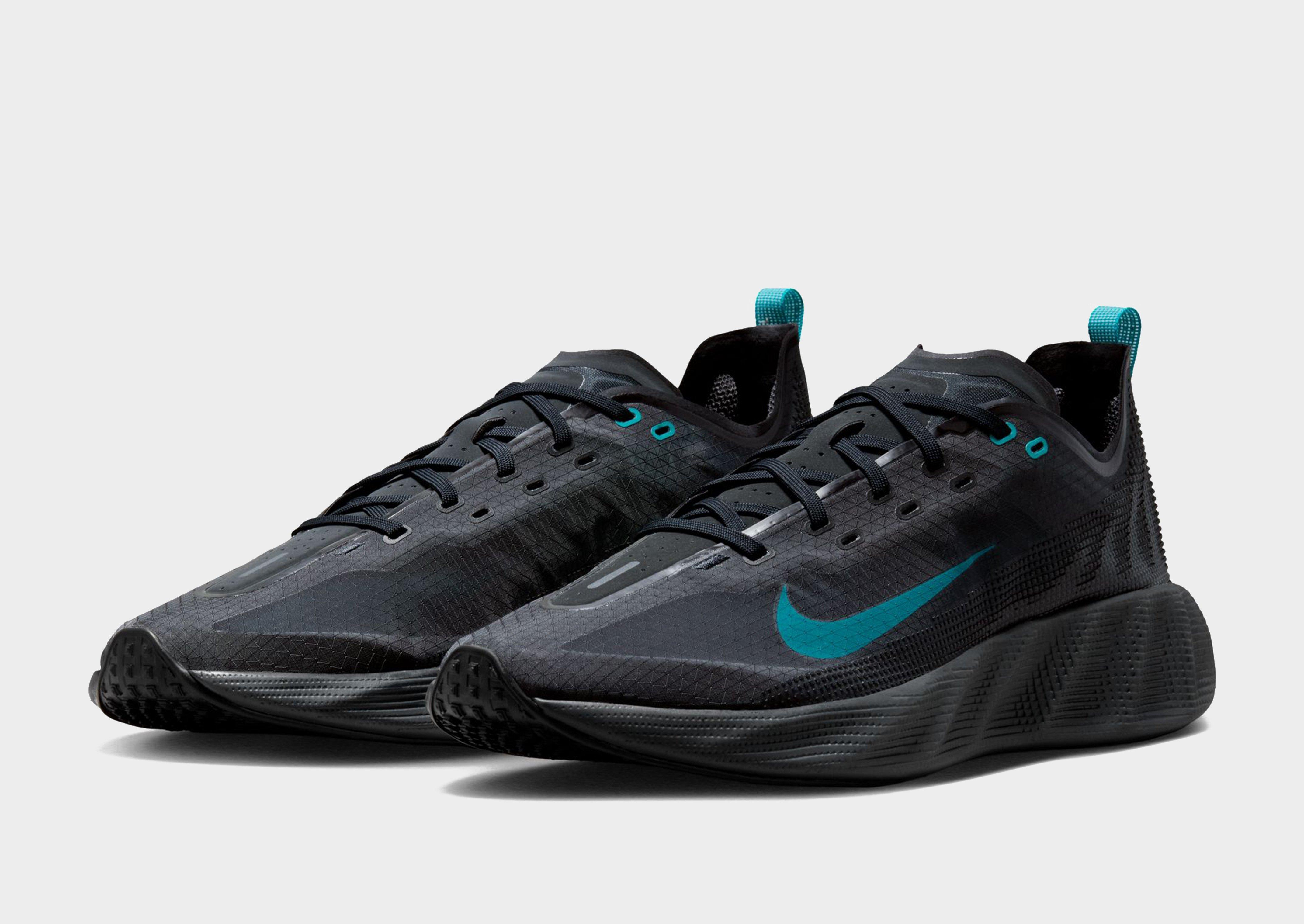 Nike AVA X
