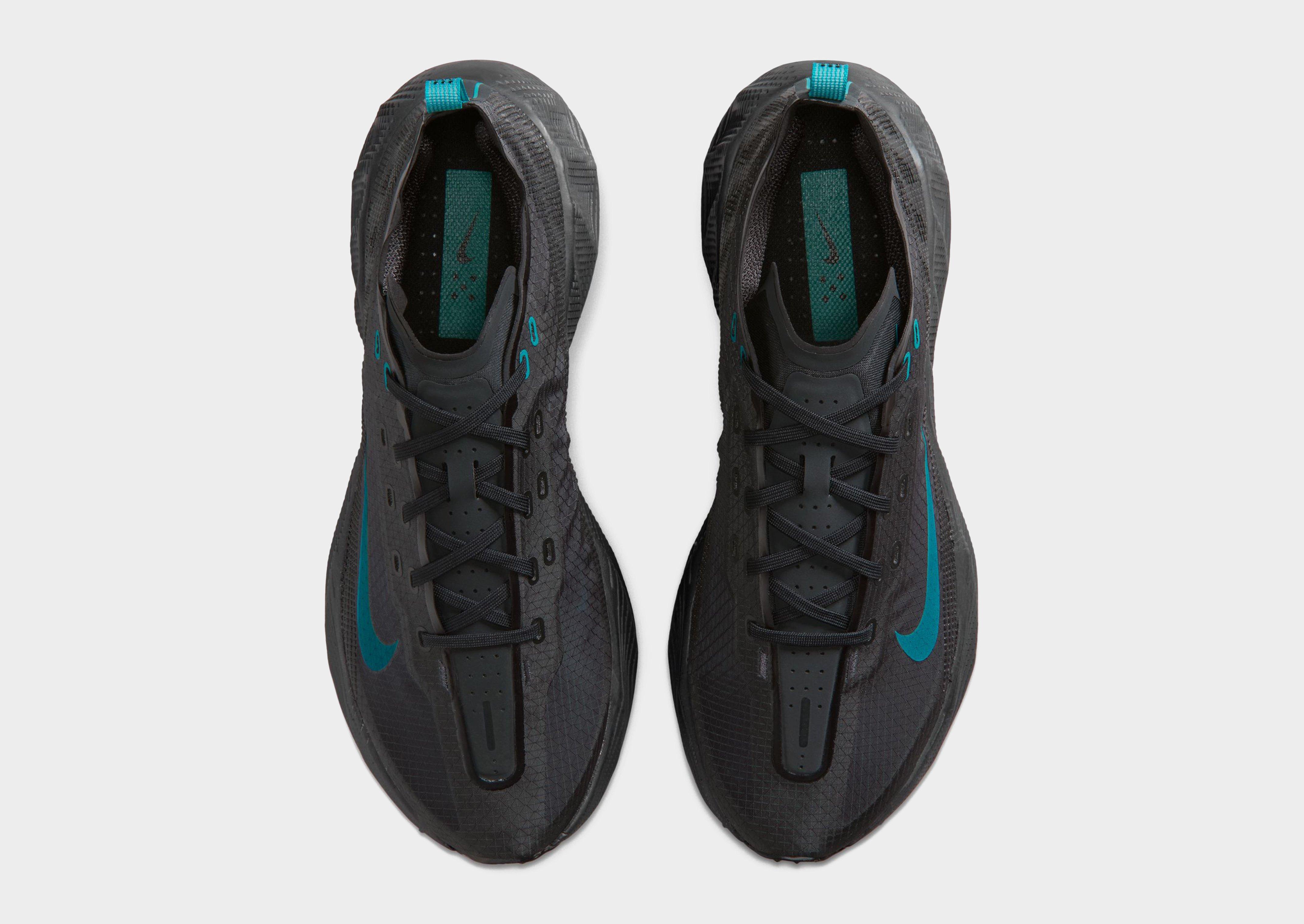 Nike AVA X