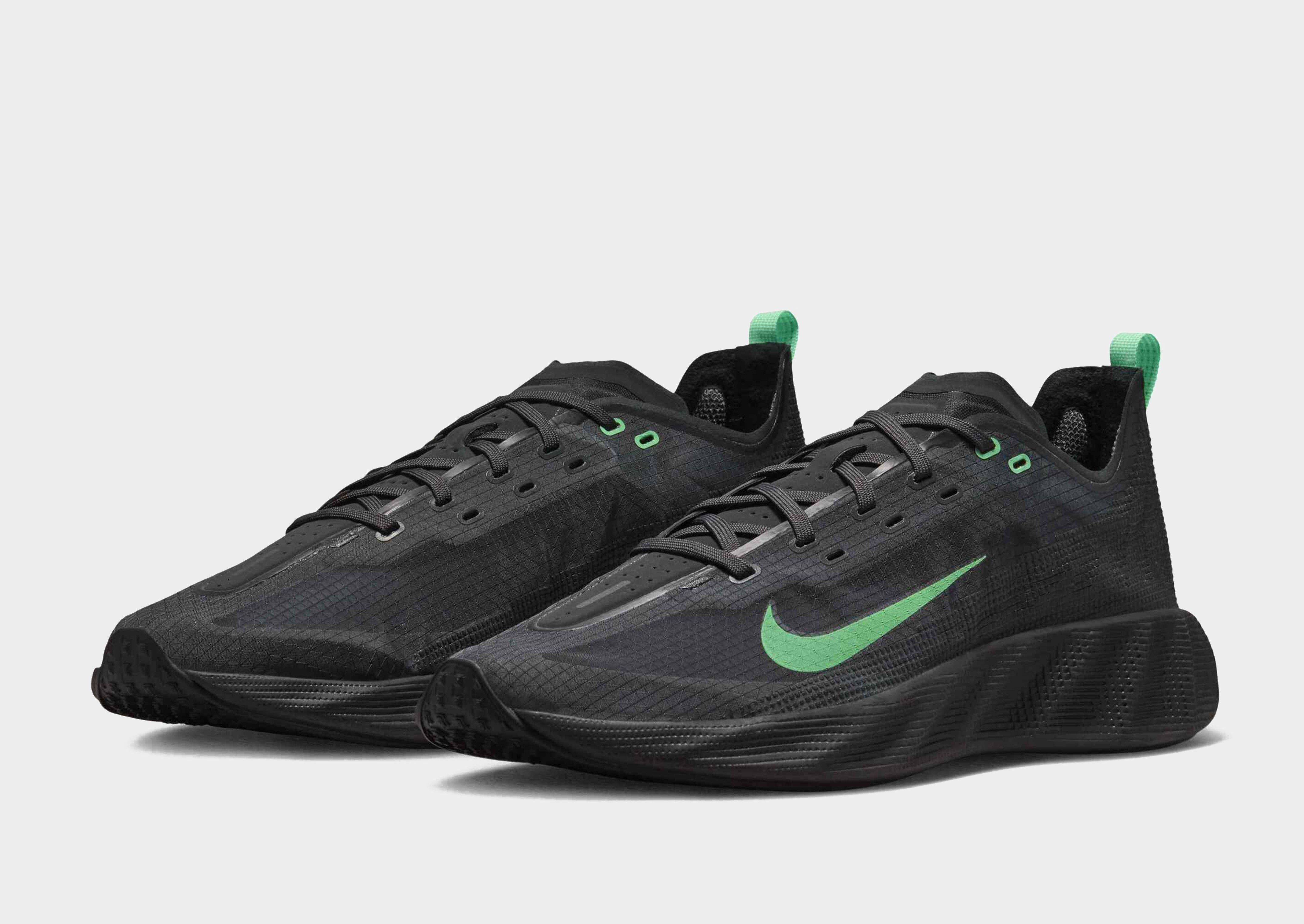 Nike AVA X