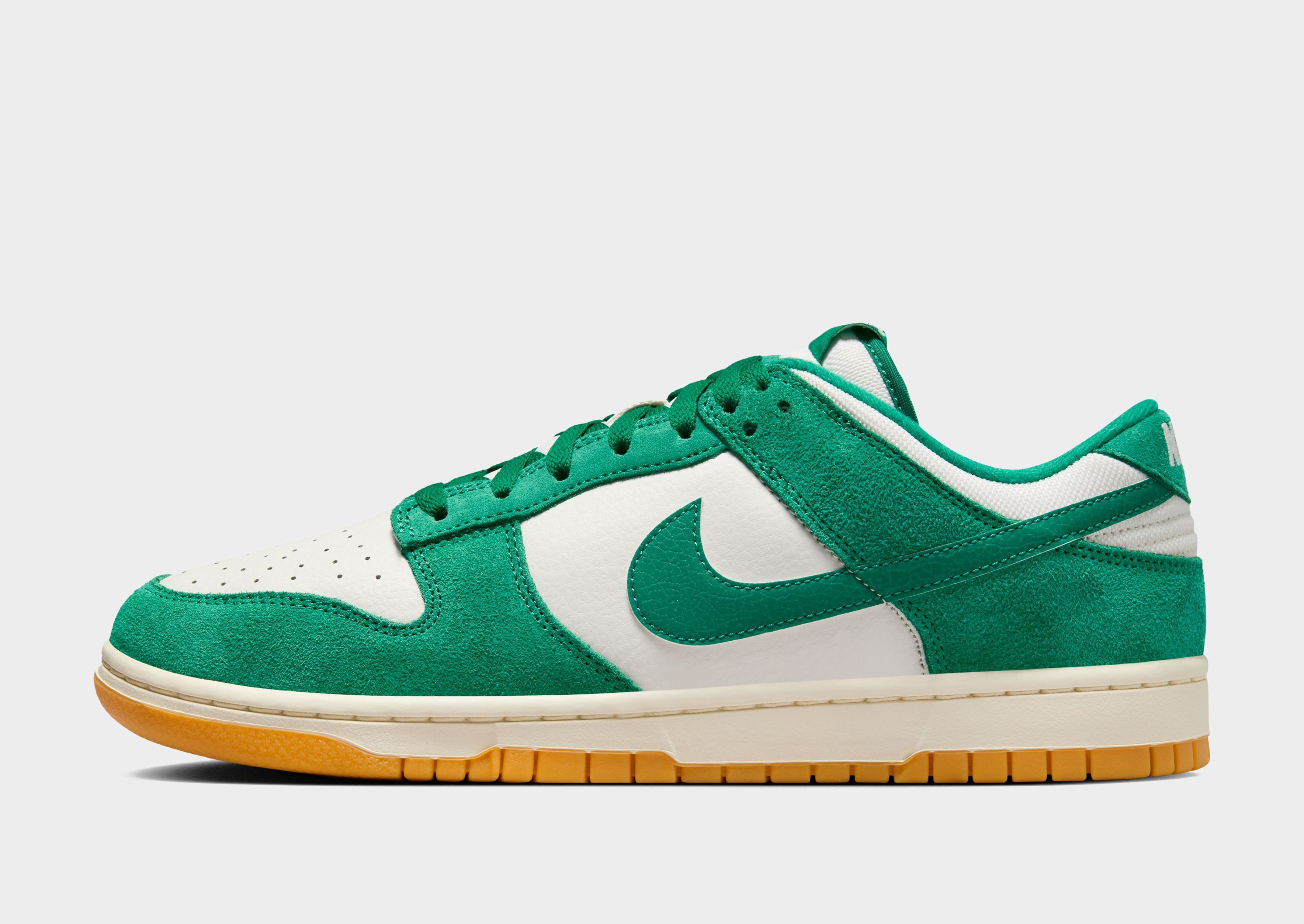 Nike dunk sb green best sale