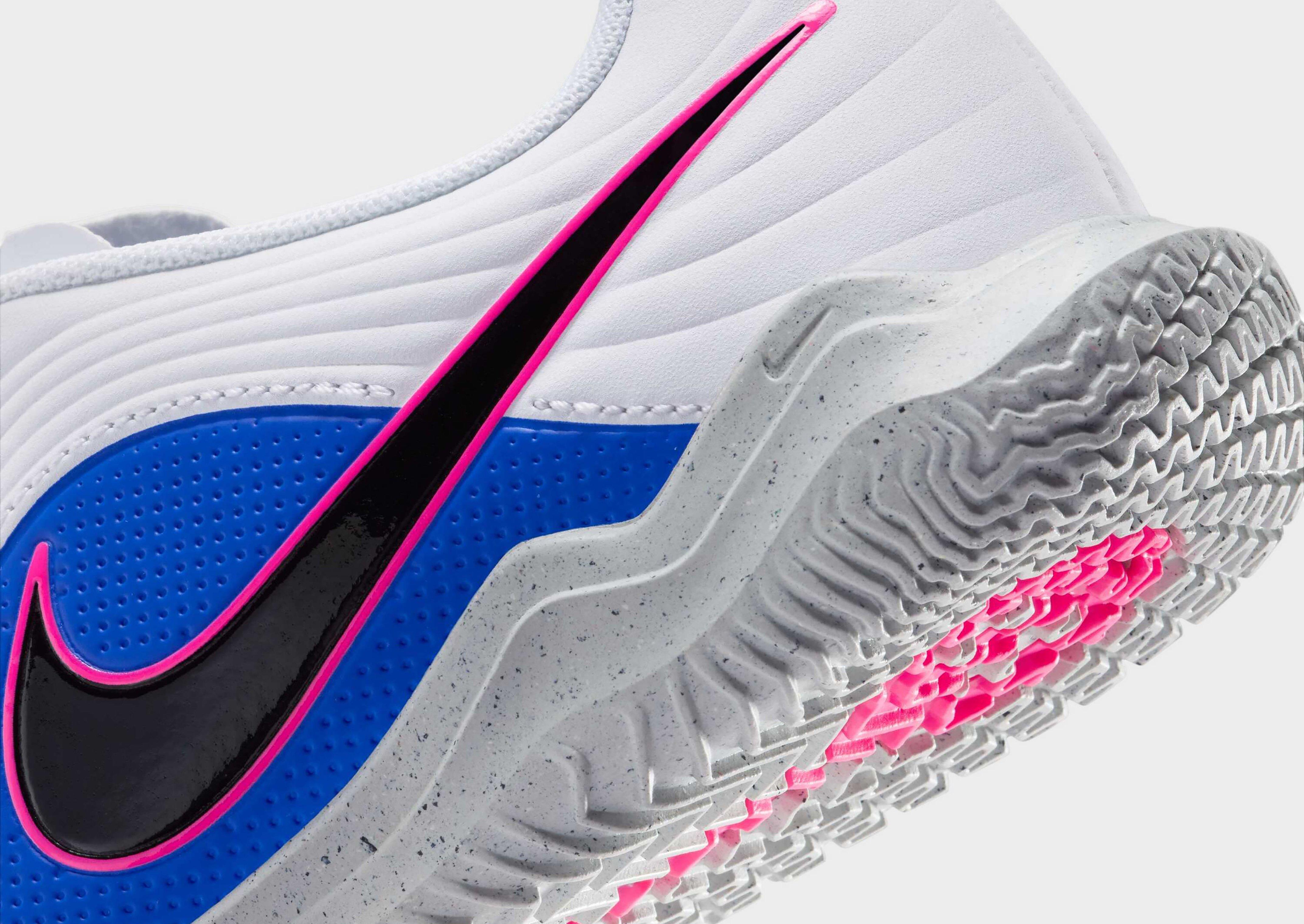 Nike OLDER KIDS' INDOOR