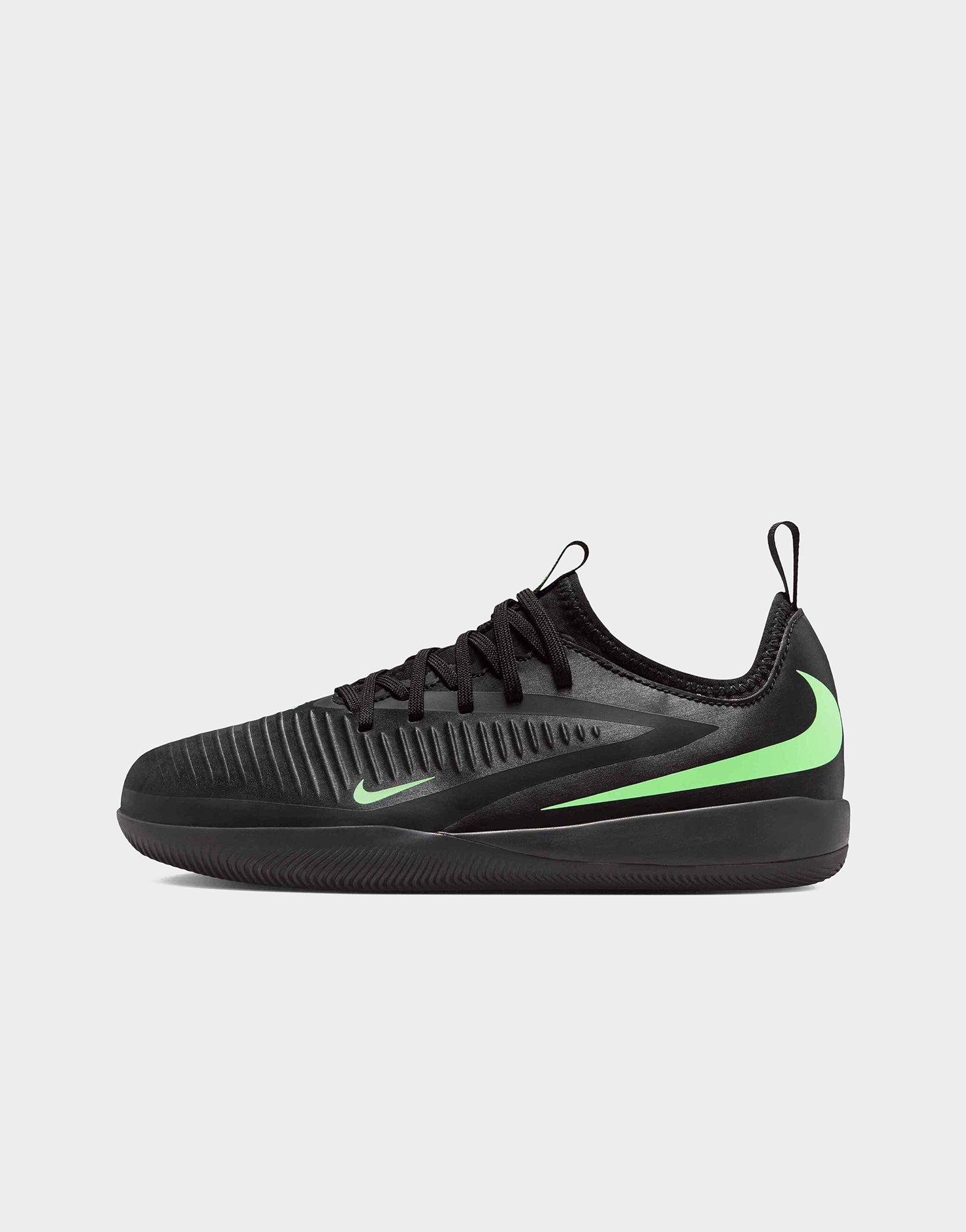 Nike BIG KIDS' INDOOR/COURT