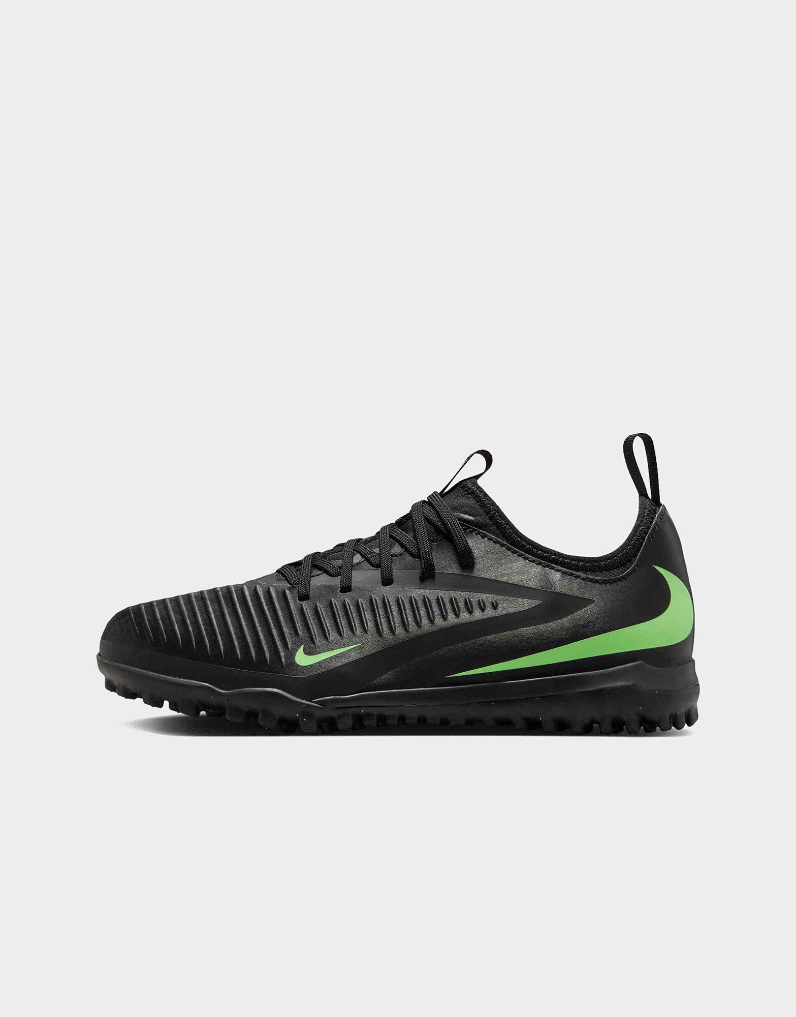 Nike OLDER KIDS' TURF