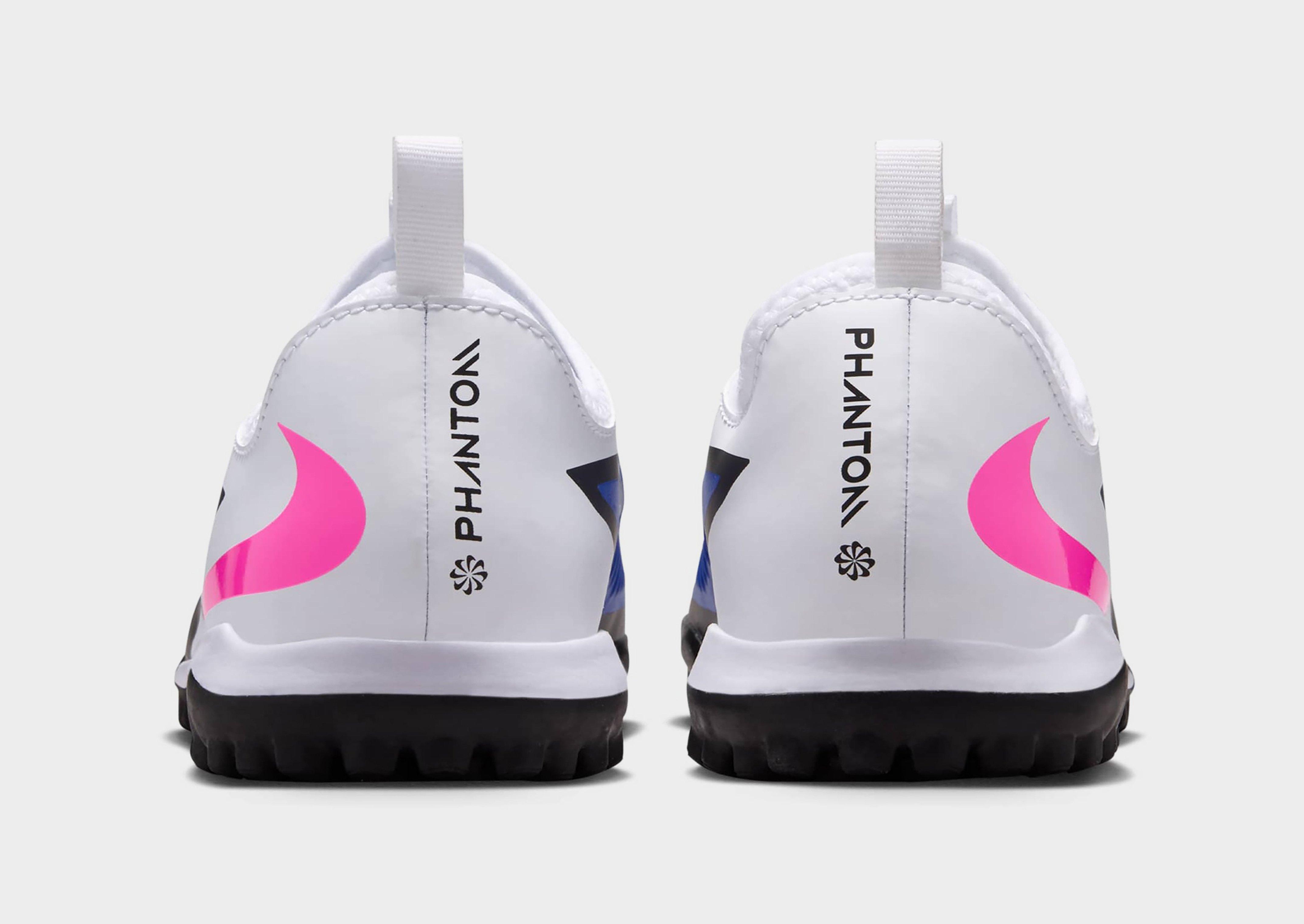 Nike OLDER KIDS' TURF